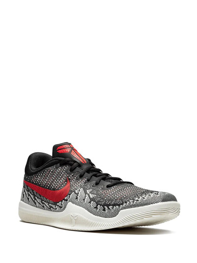 Nike mamba rage sneakers outlook