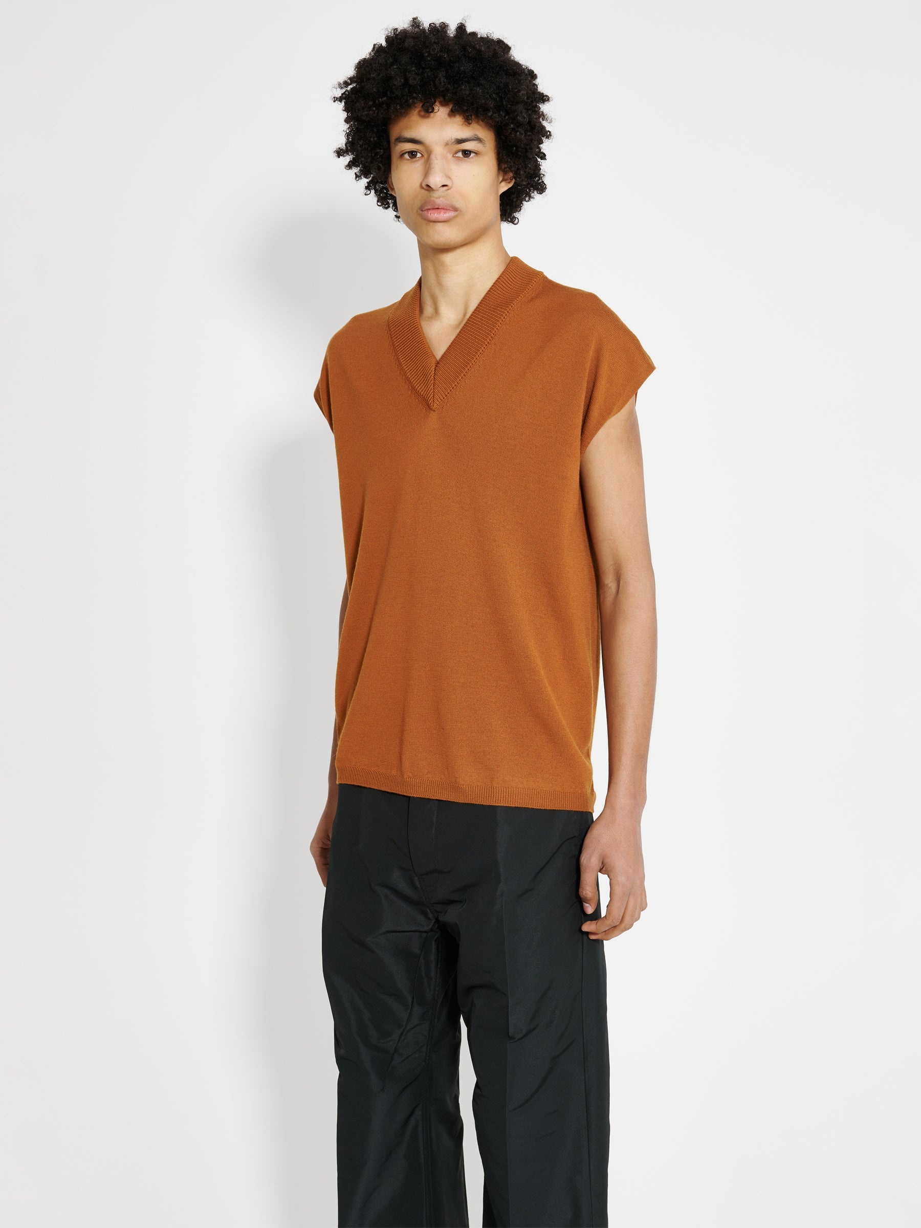 RICK OWENS SHORT SLEEVE V-NECK CLAY - 3