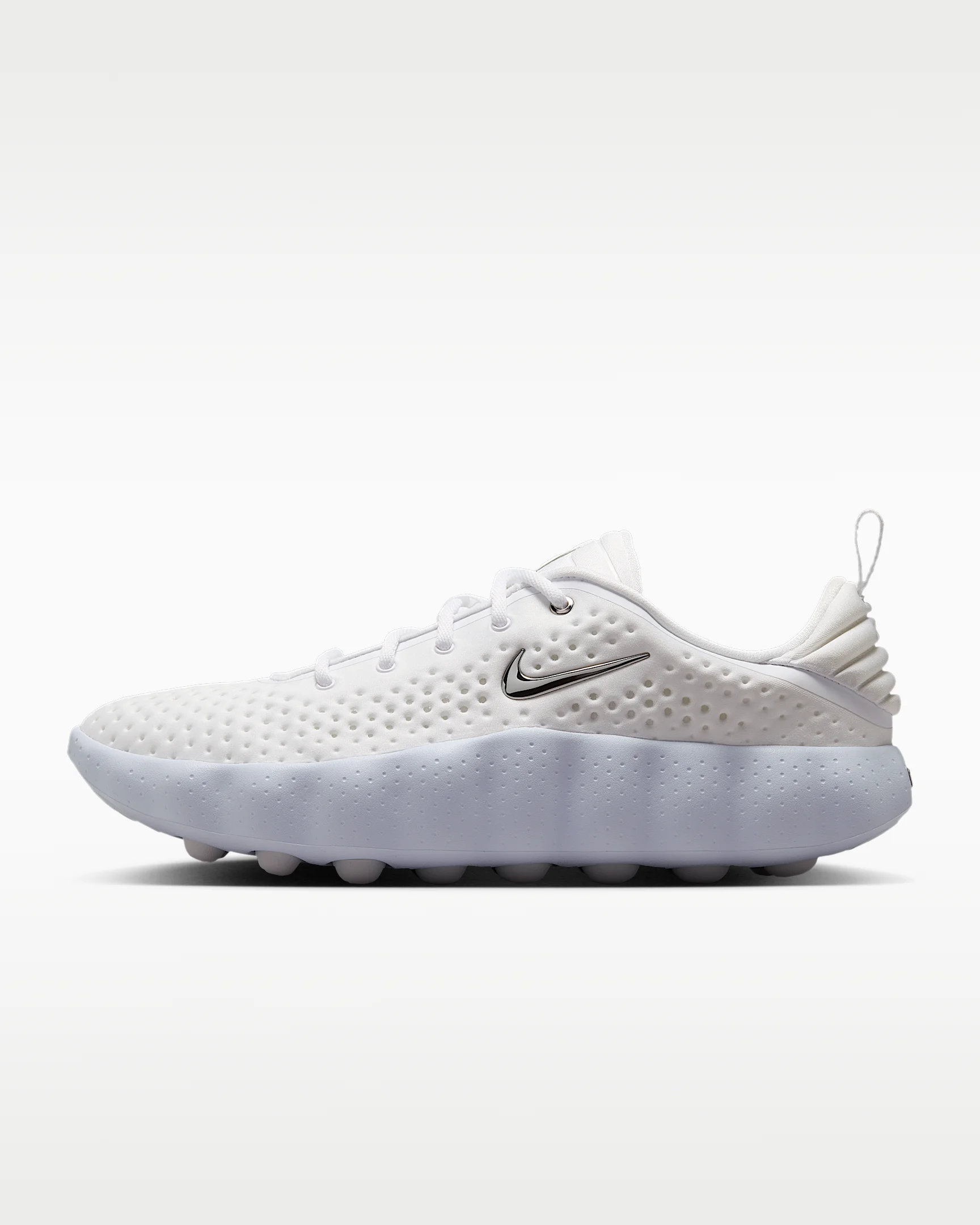 Nike Mind 002 Men's Pregame Shoes - 1