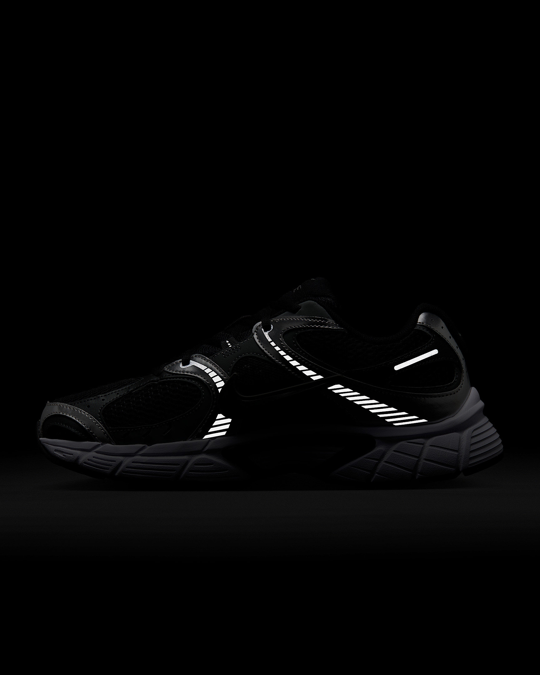 Nike V5 RNR Men's Shoes - 12