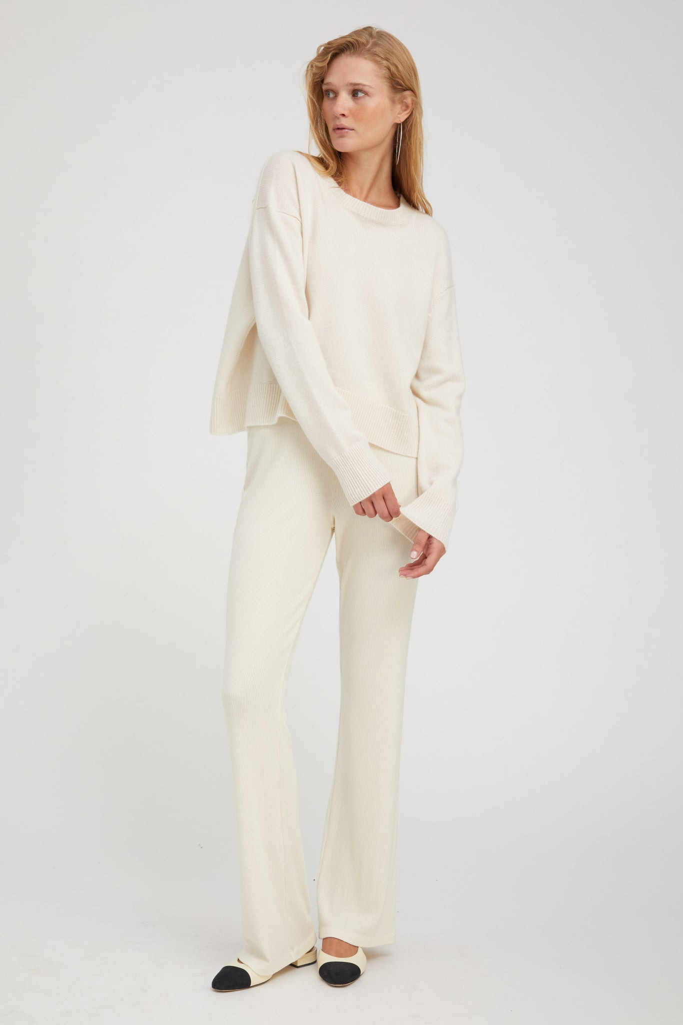 CHALK CASHMERE BOXY SWEATER - 3