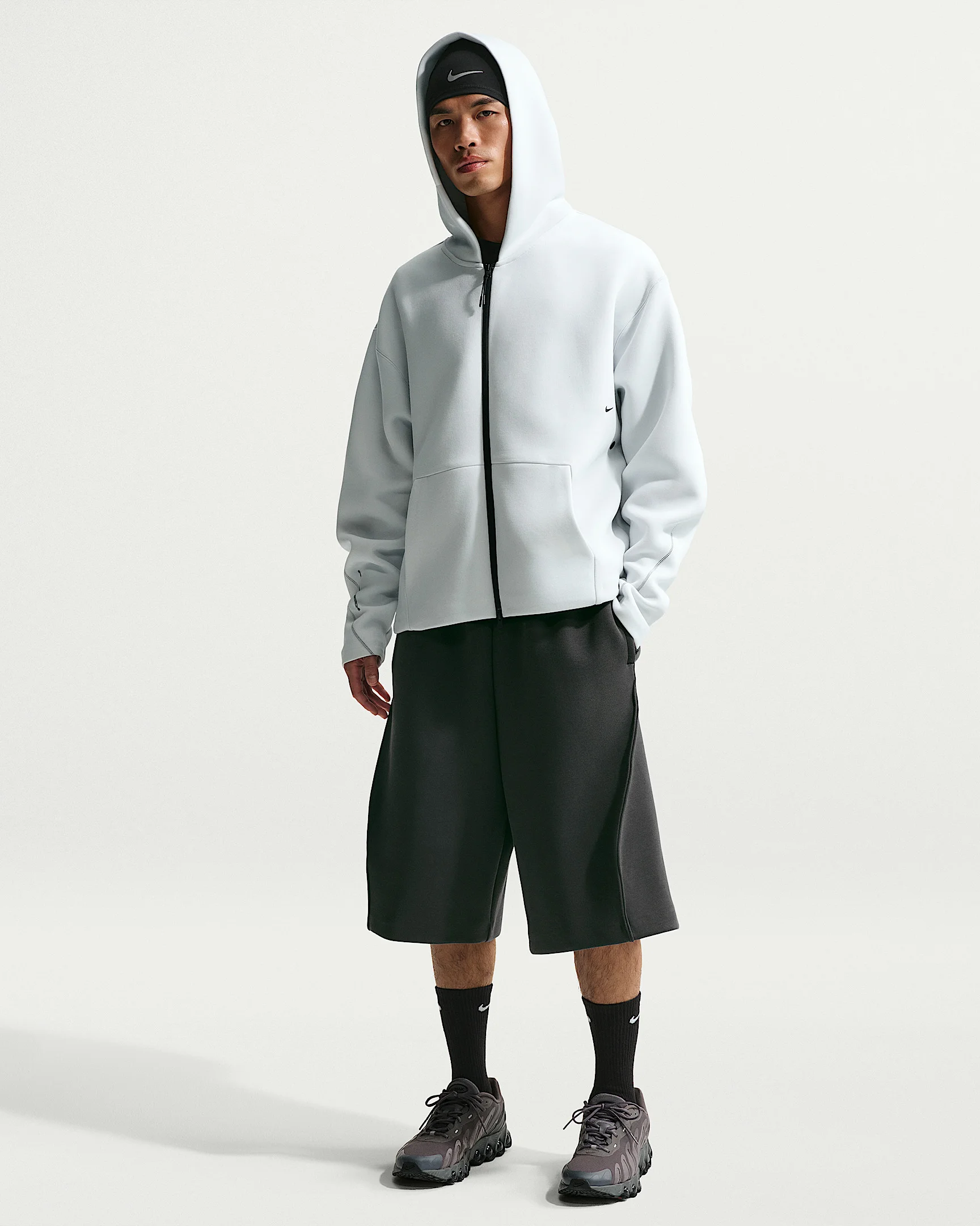 Nike Tech Men's Fleece Oversized Fit Shorts - 1