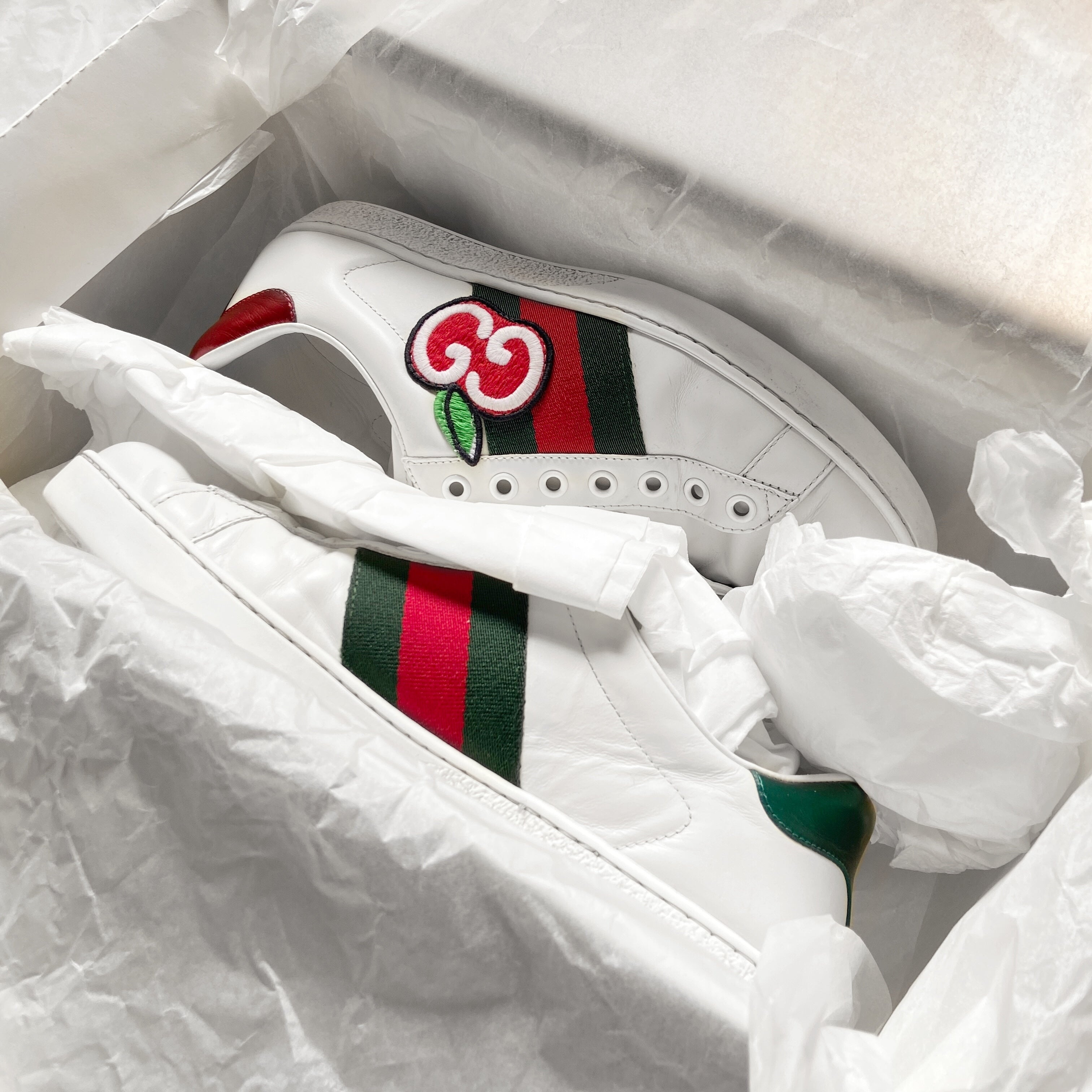 Gucci cherry ace sneakers 37.5 - 10