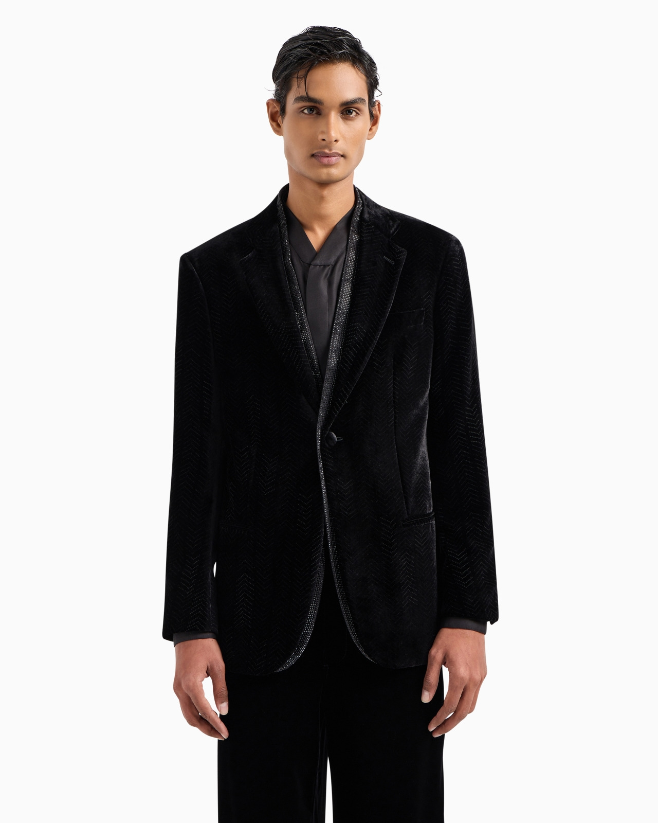 Giorgio’s single-breasted tuxedo jacket in a chevron print velvet - 4