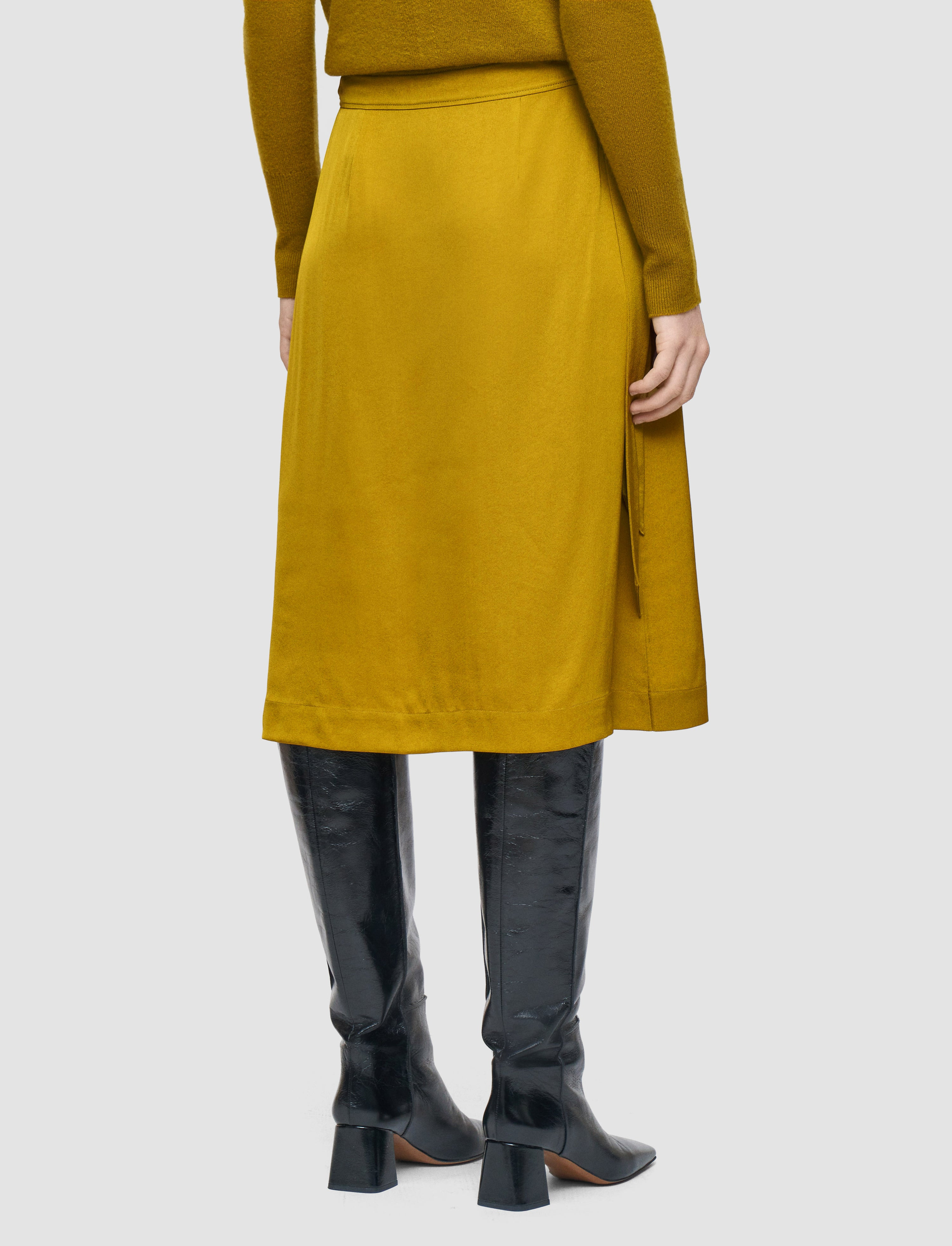 Jeanne Light Crepe Skirt - 3