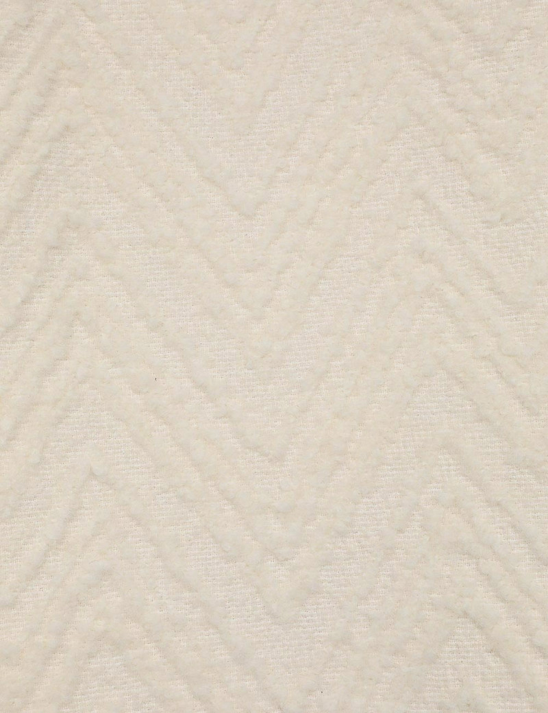 ILLUSTRATION CHEVRON COAT 6