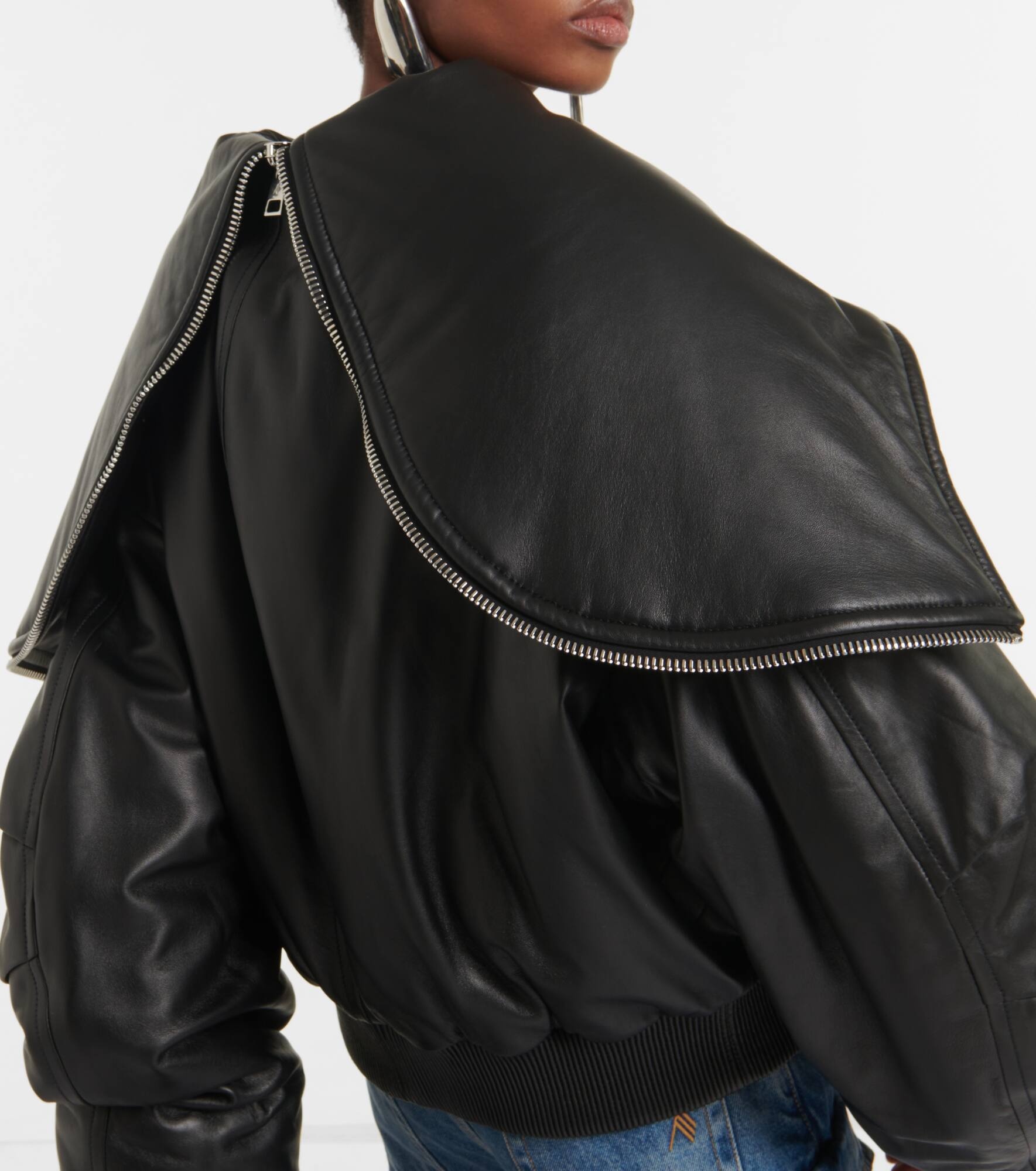 Oversized leather bomber jacket - 7
