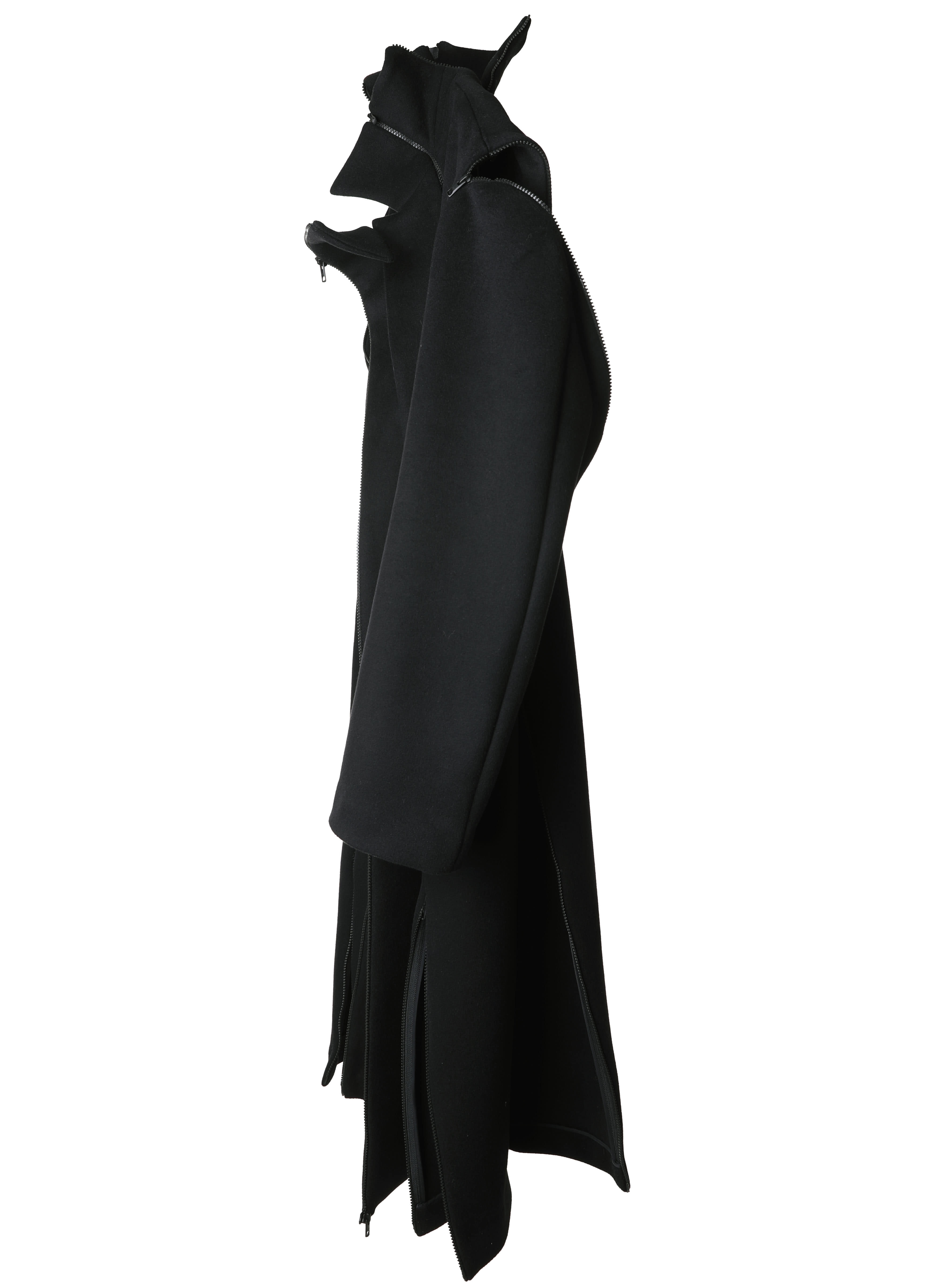 5.0 COAT CENTER (BLACK) - 5