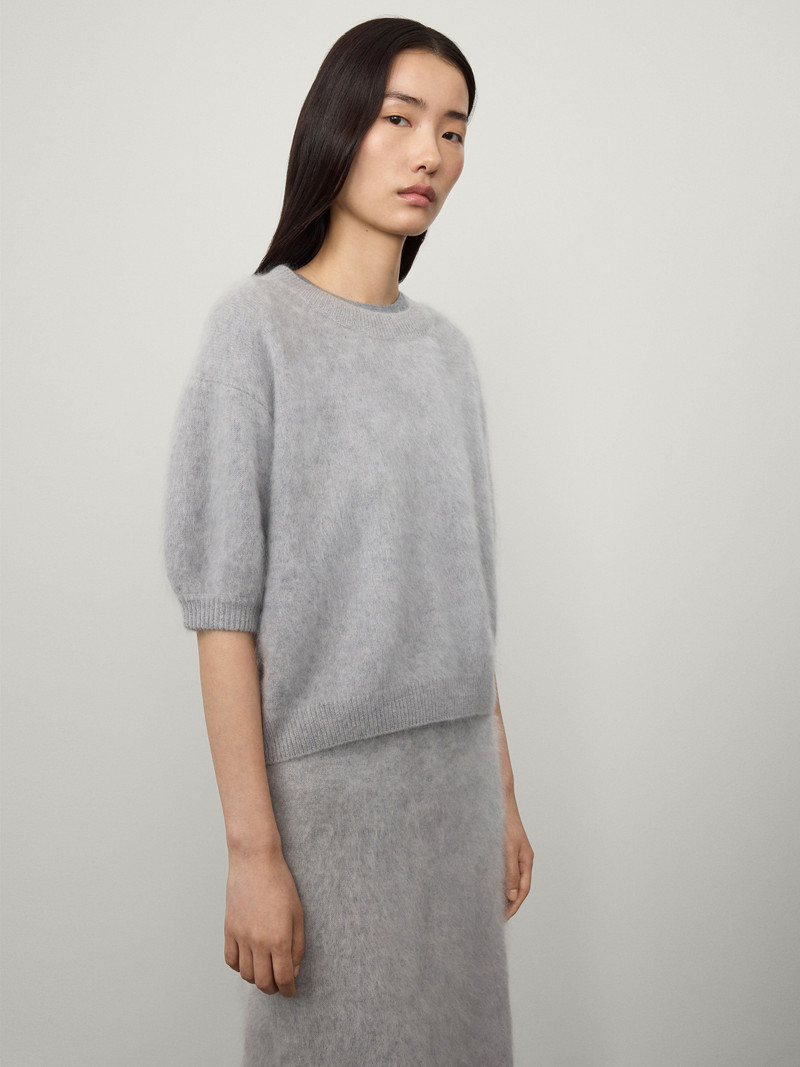 LISA YANG The Juniper Sweater outlook