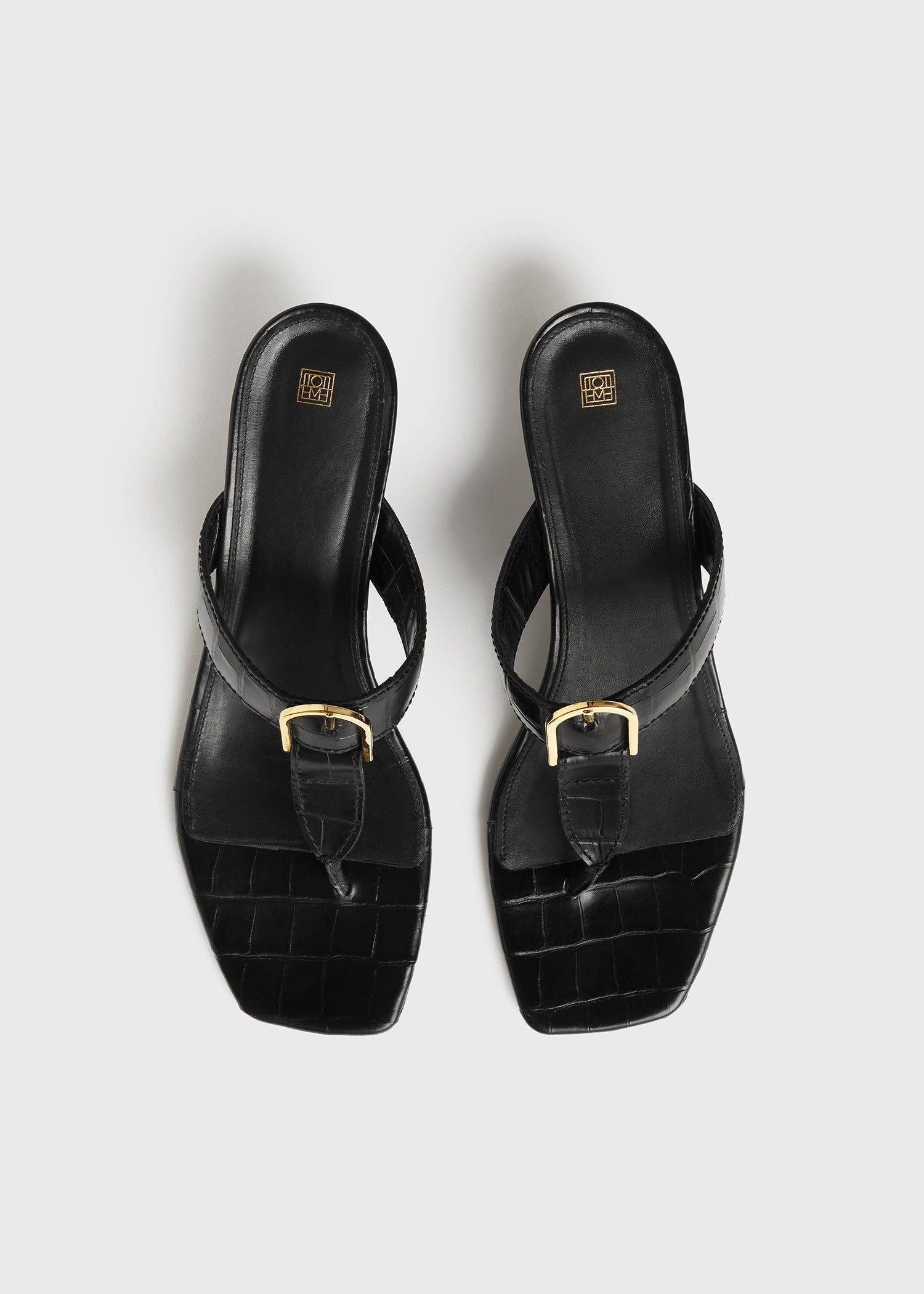 Totême The Belted Croco Flip-Flop Heel black | REVERSIBLE