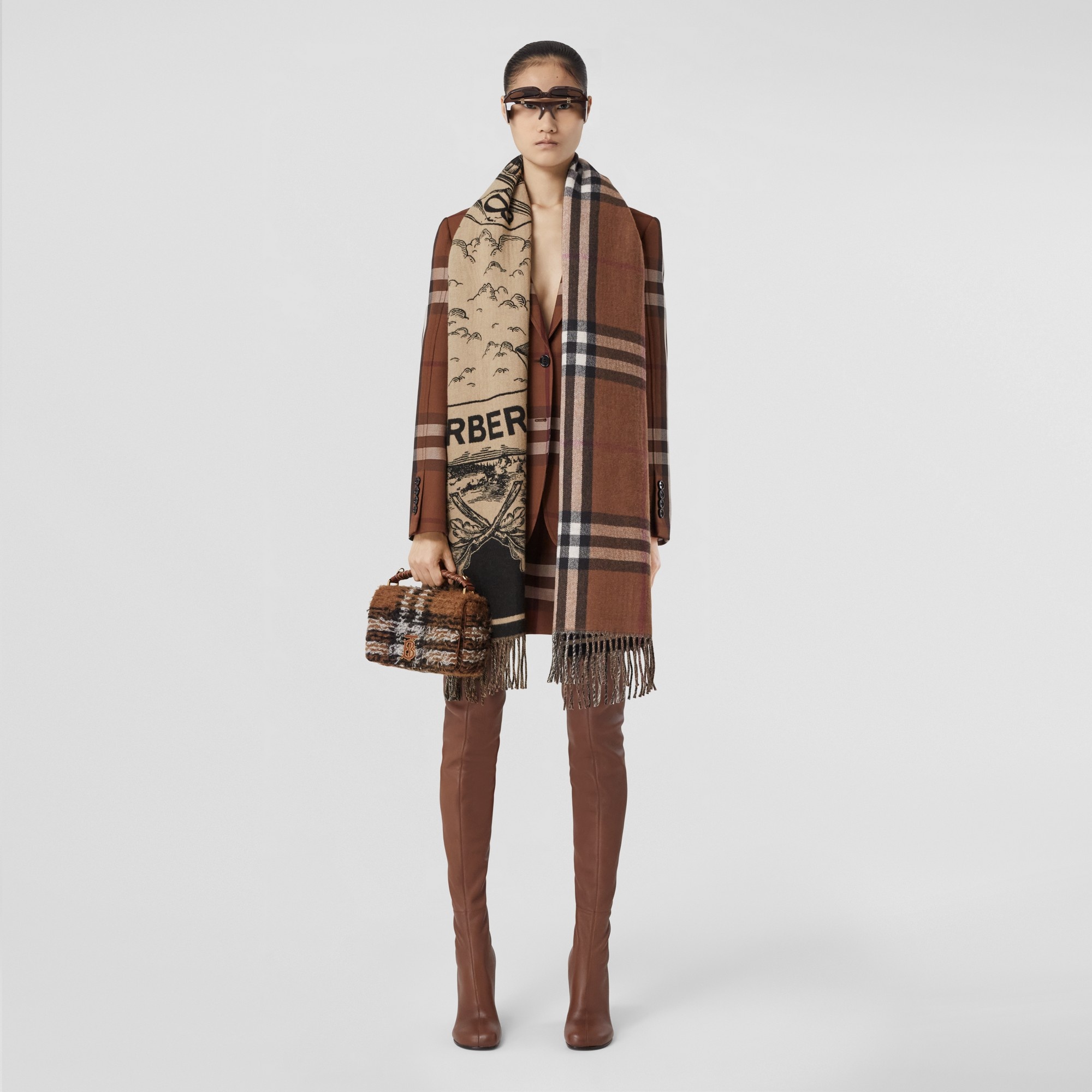 Reversible Check and EKD Cashmere Jacquard Scarf - 7