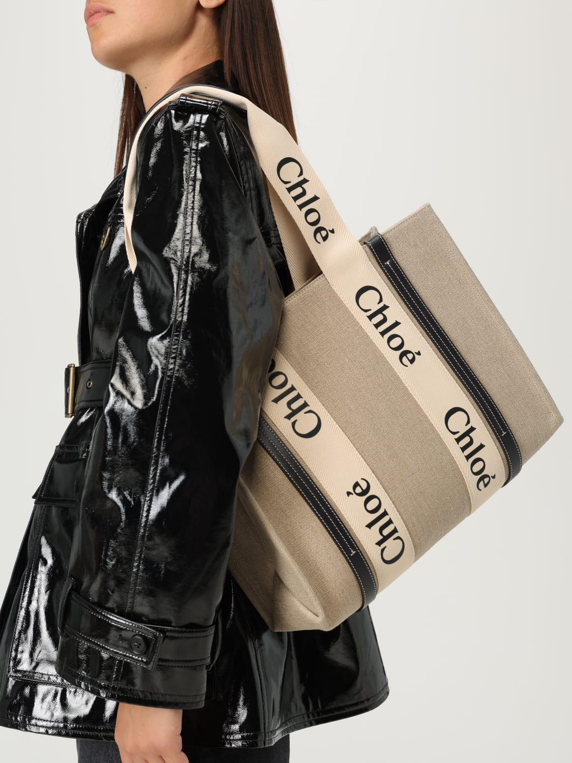 Chloé women's shoulder bag - 2