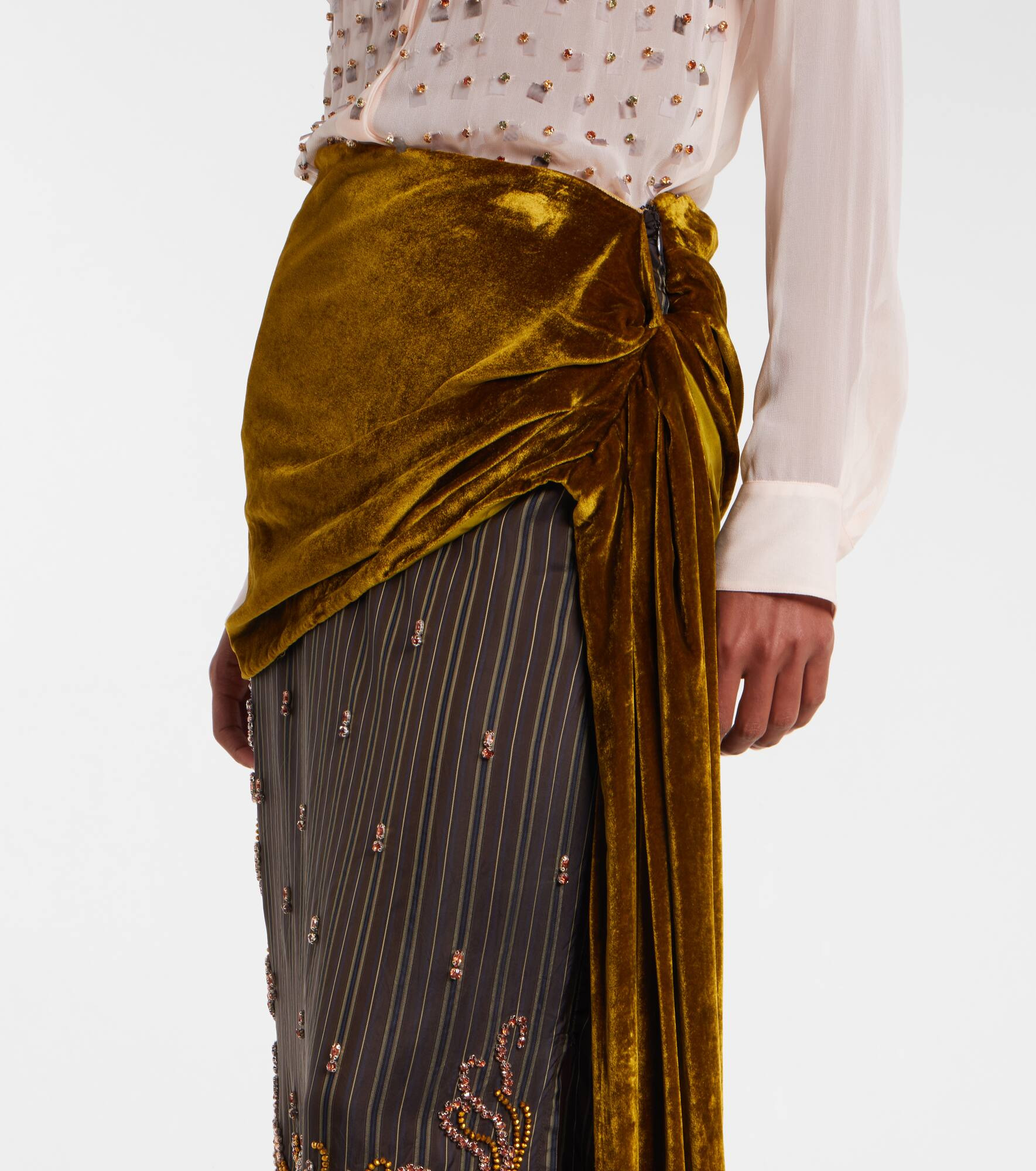 Draped velvet midi skirt - 4