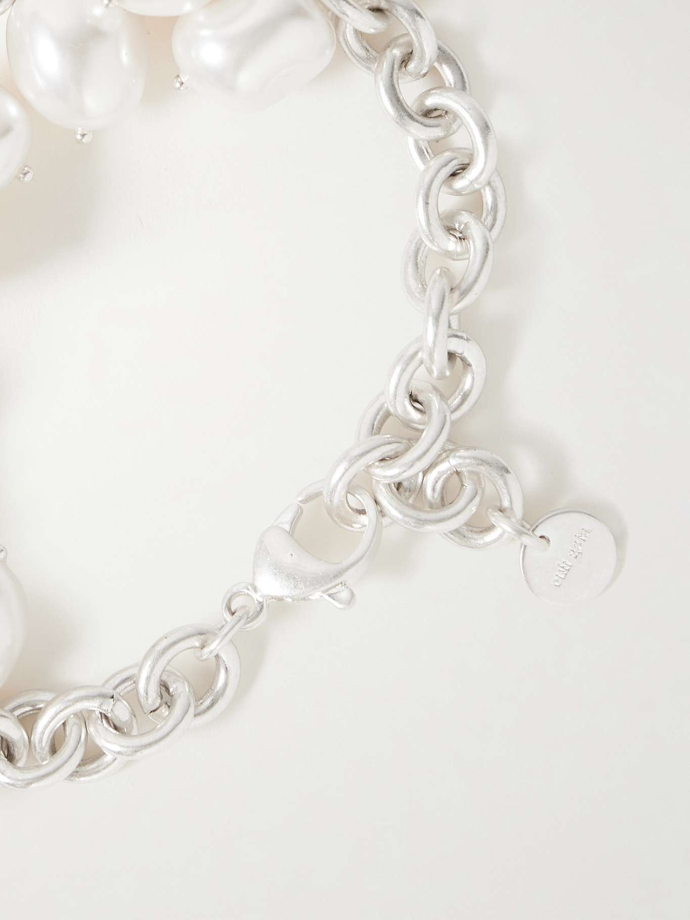 Dolly silver-tone faux pearl bracelet - 3