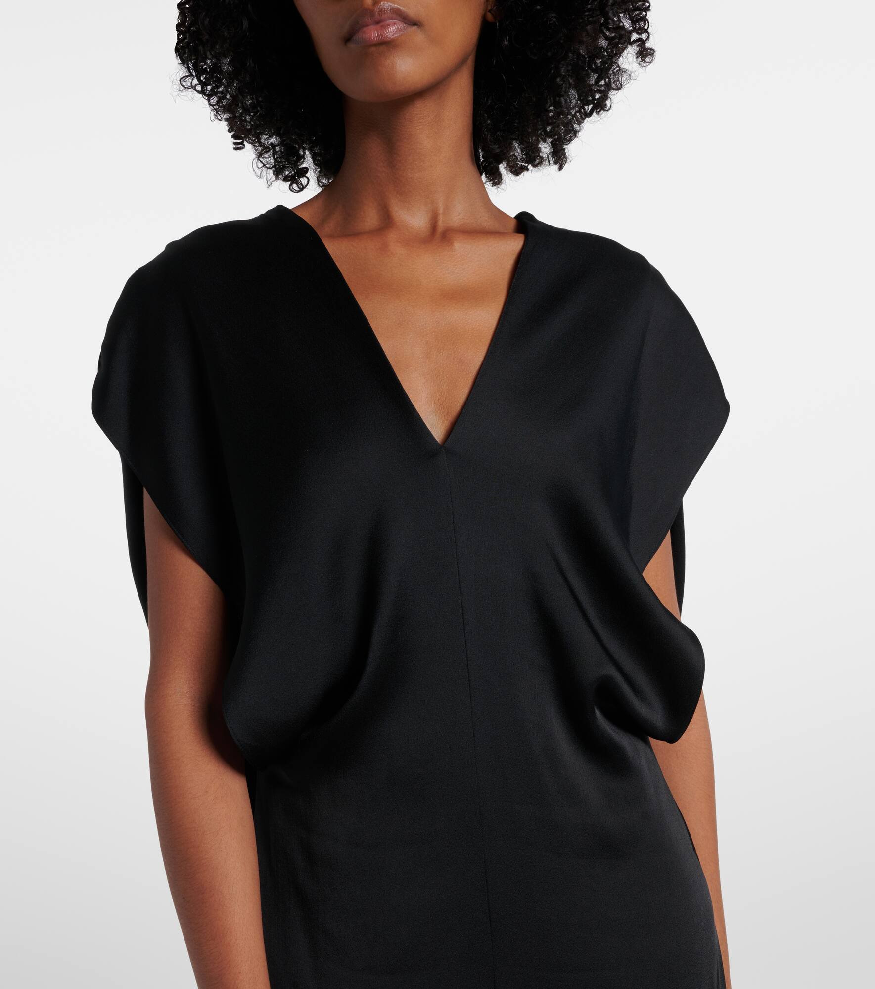 Open-back satin maxi dress - 4