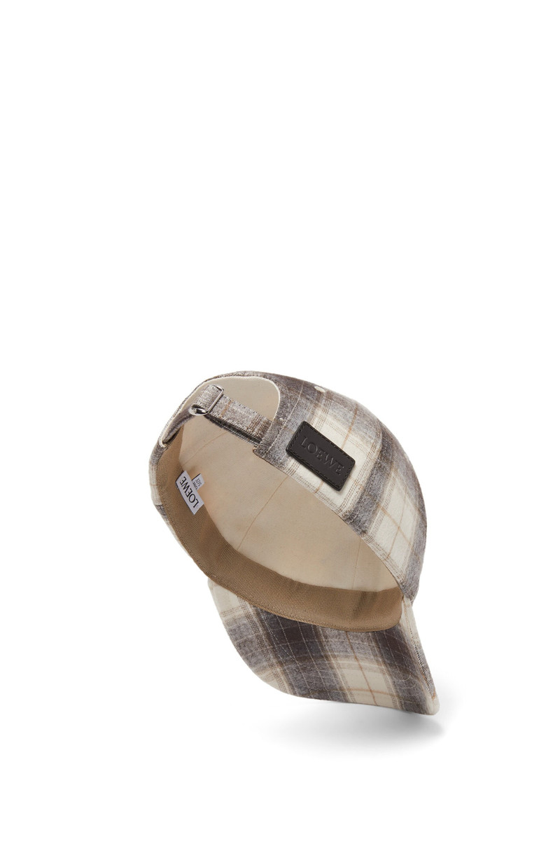 Loewe Patch cap in tartan wool outlook