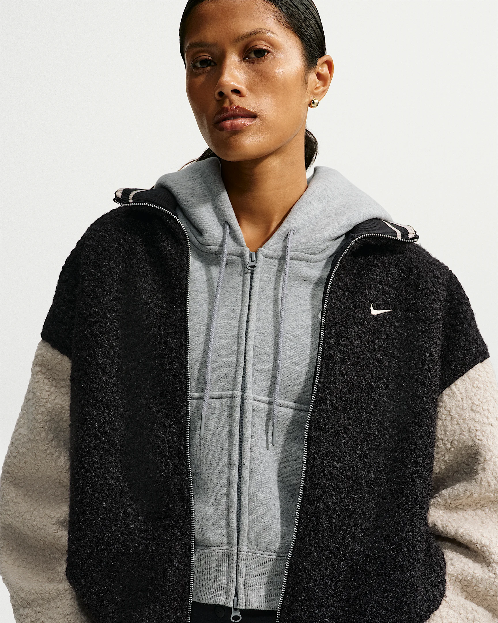 Nike Sportswear Women's Oversized High-Pile Fleece Jacket - 1