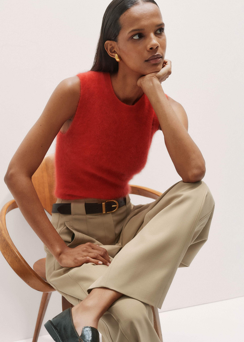 Slim Knit Vest 1