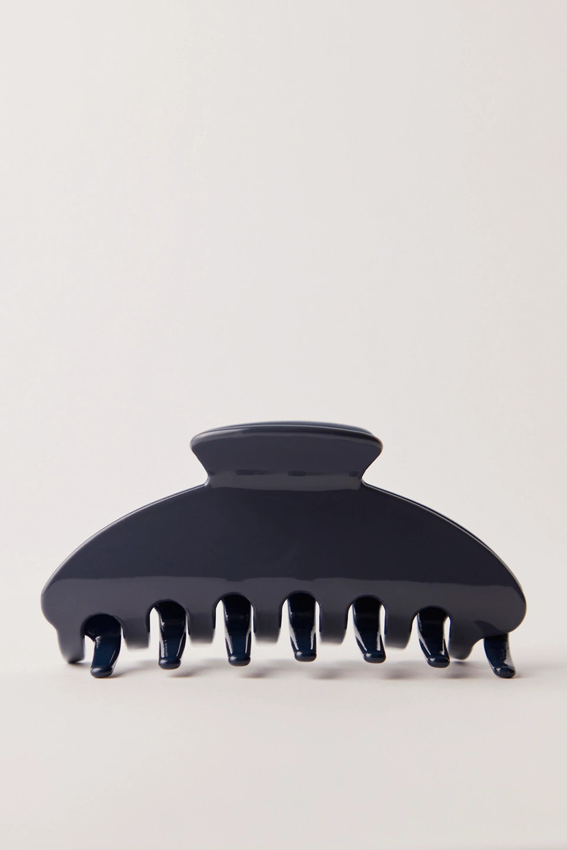 Nat + Noor Large Hair Claw 1