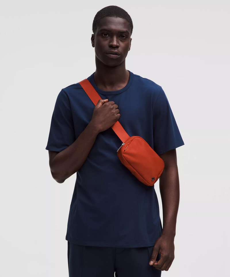 Everywhere Belt Bag 1L 6