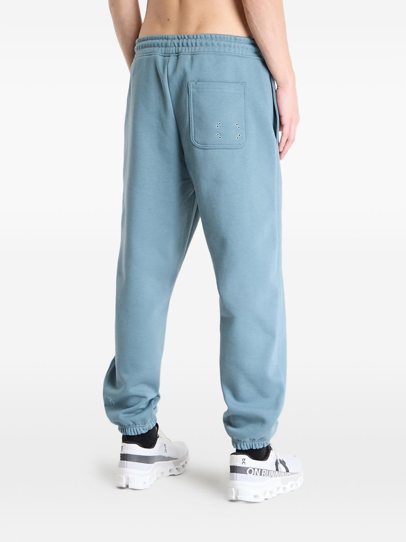 On Club track pants 3