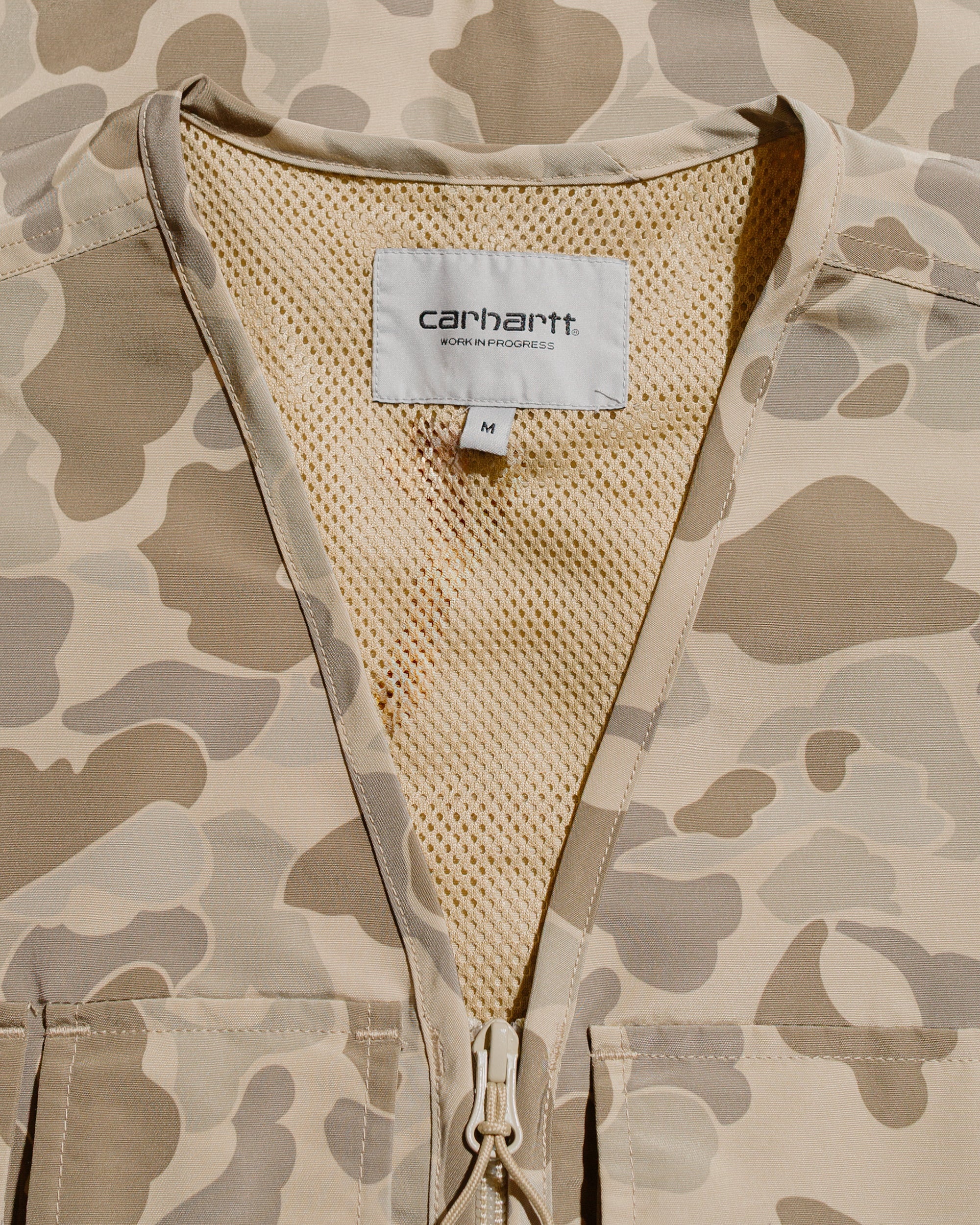 Carhartt W.I.P. Irwin Vest Desert Duck Camo - 5