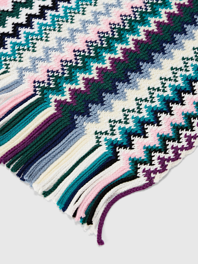 Missoni Zigzag wool scarf with fringes outlook