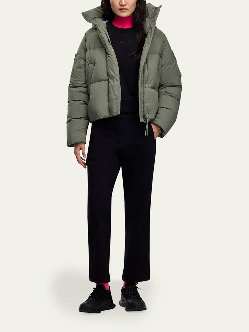 Canada Goose Chilliwack Down Hooded Puffer Jacket outlook