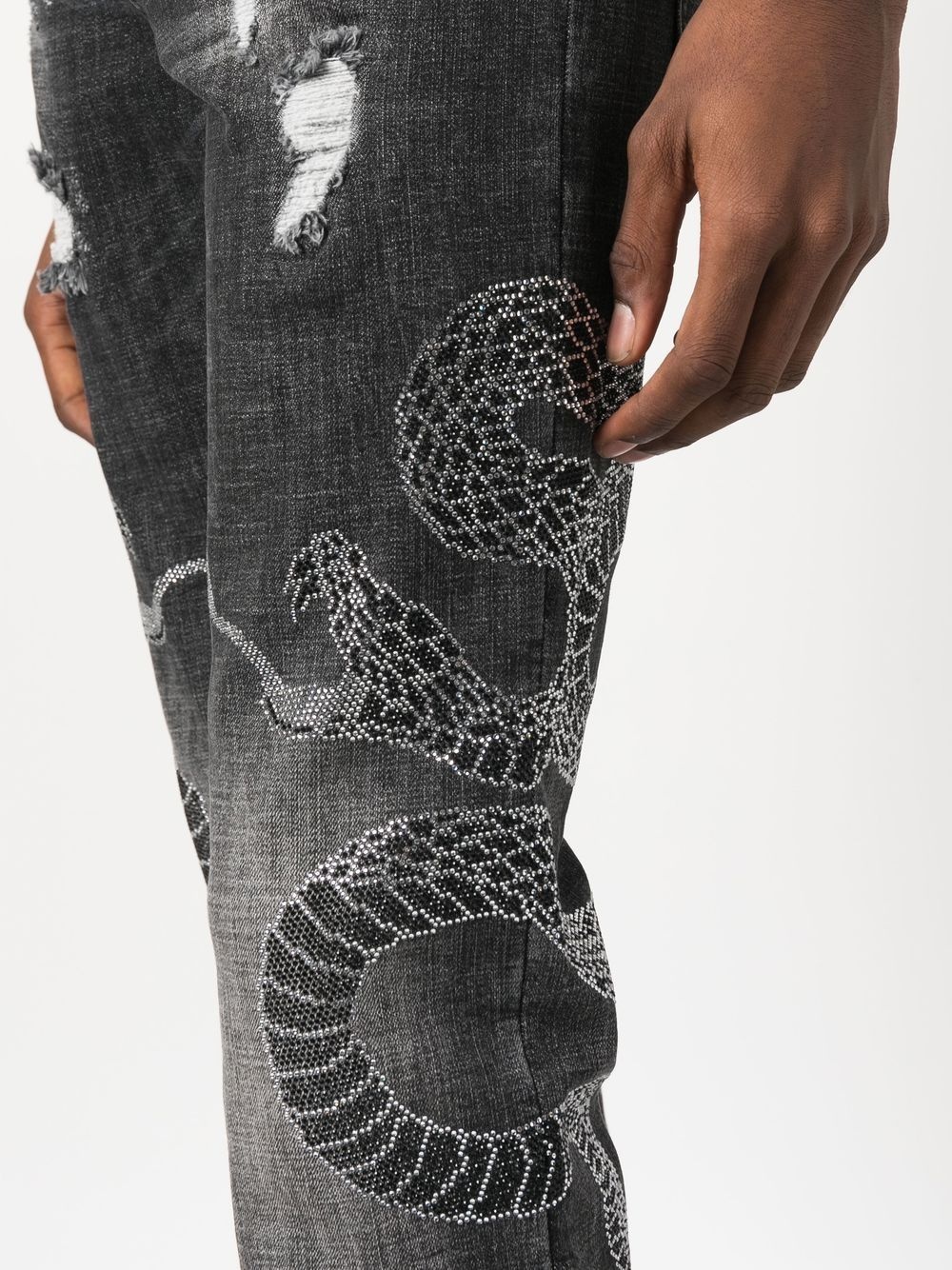 snake-motif ripped jeans - 5