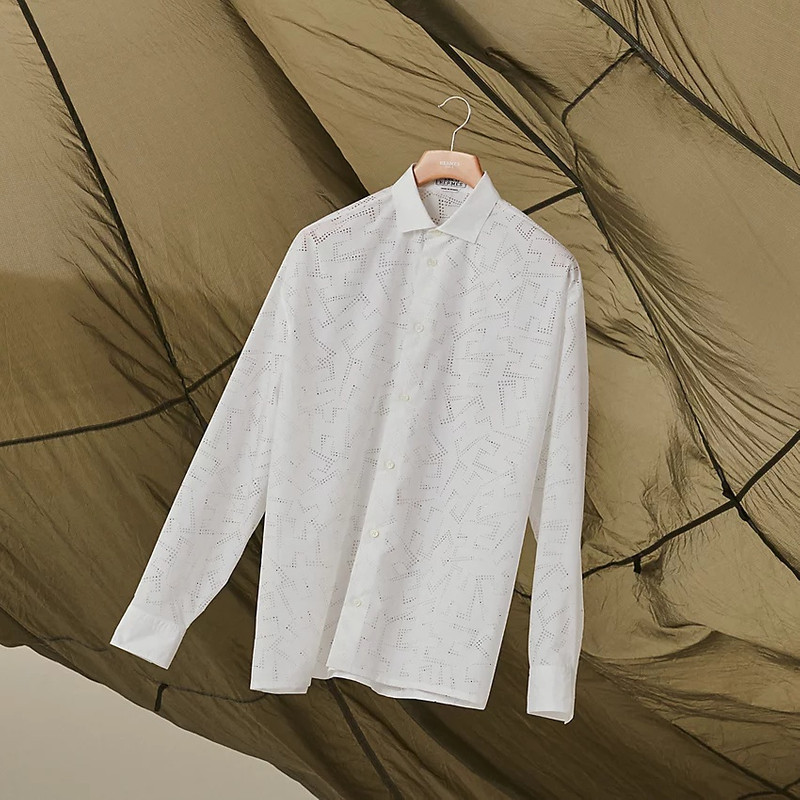 Boxy fit shirt with capri collar 4