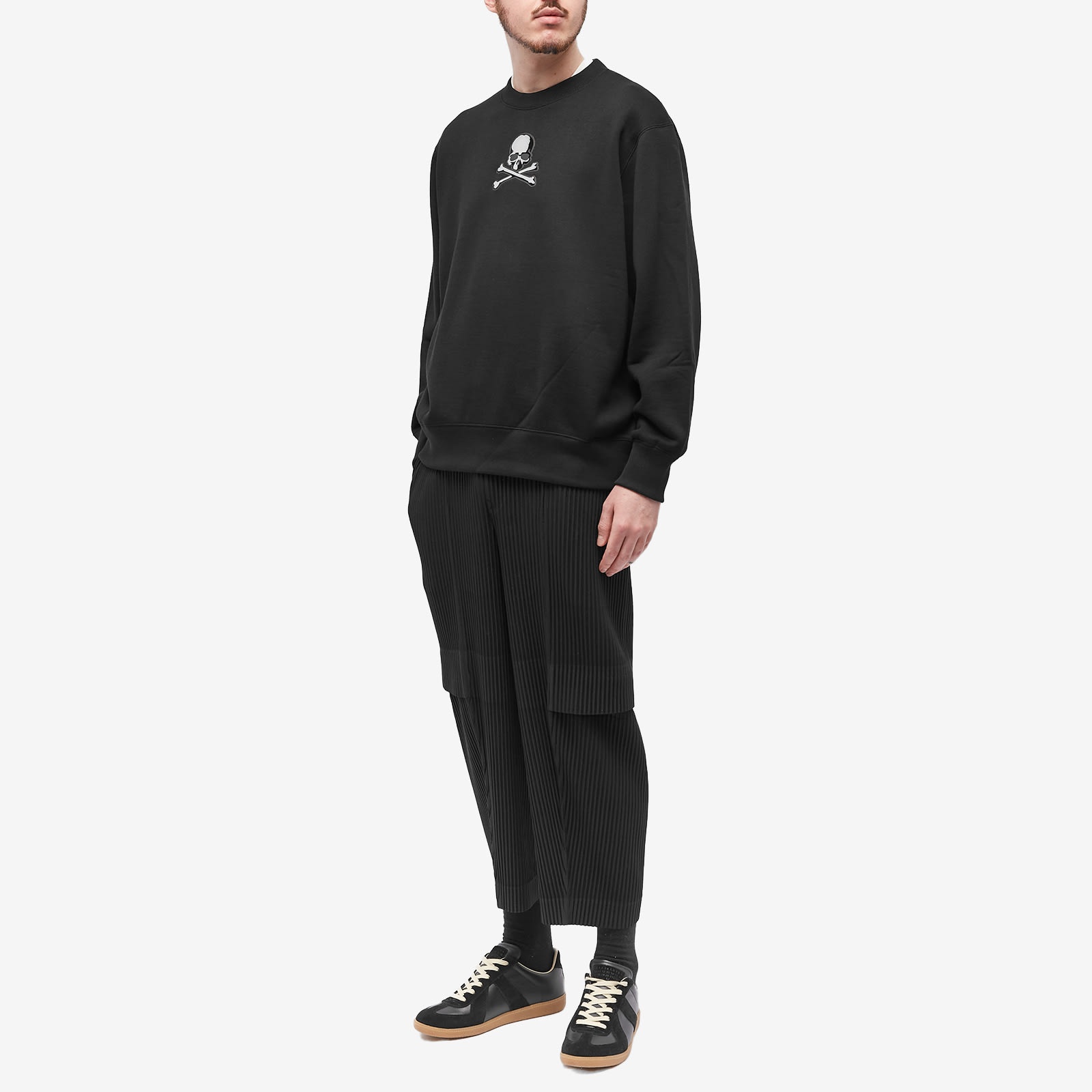 MASTERMIND WORLD Emblem Crew Sweat - 4