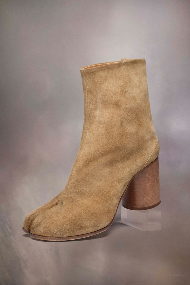 Tabi ankle boot 1