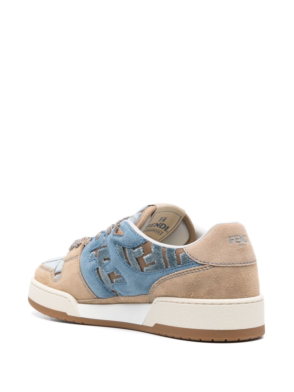 Match sneakers - 3