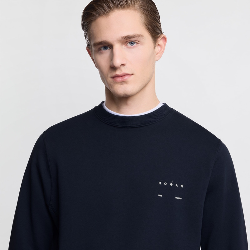 Round-neck sweatshirt in cotton 5
