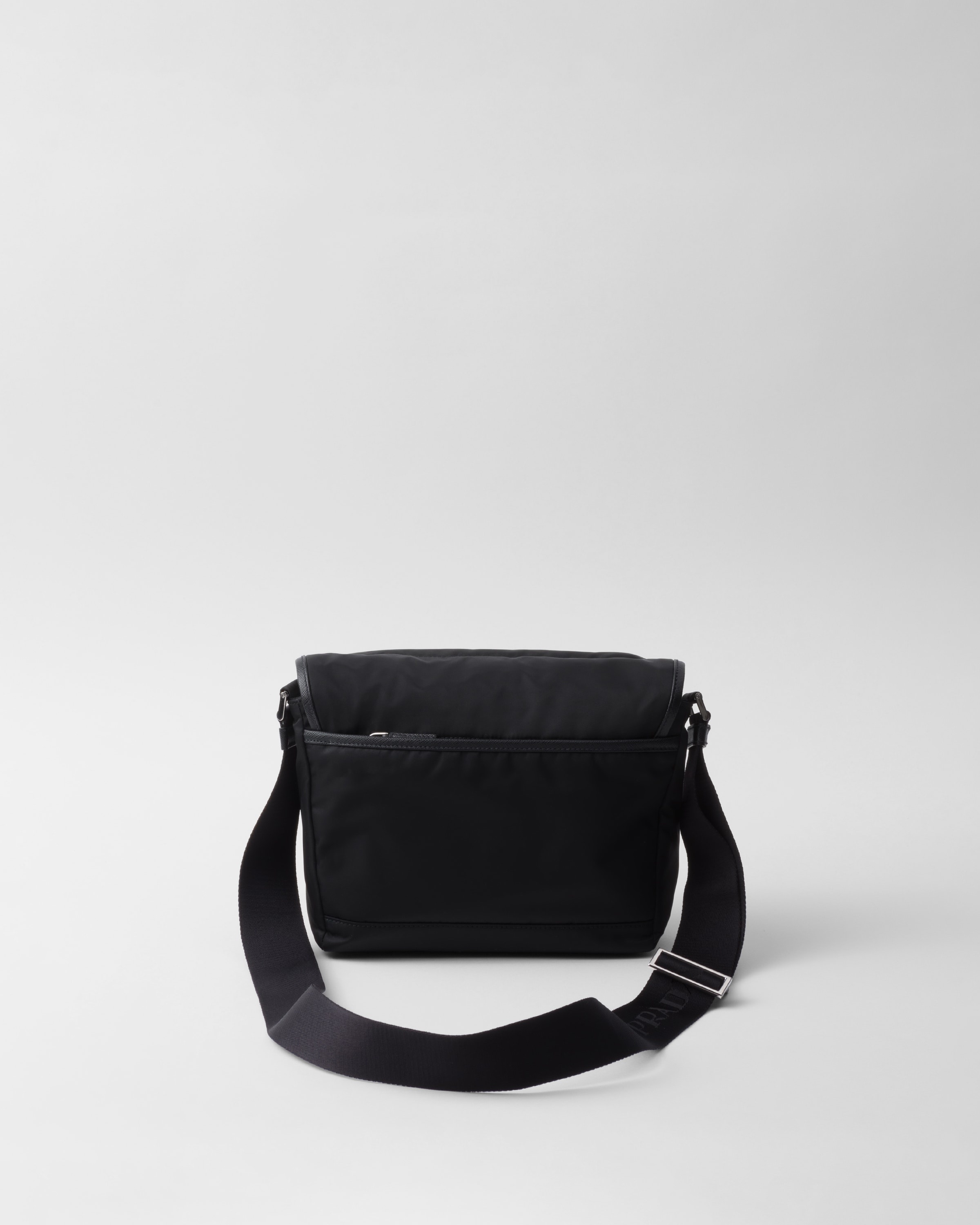 Re-Nylon and Saffiano leather shoulder bag - 4