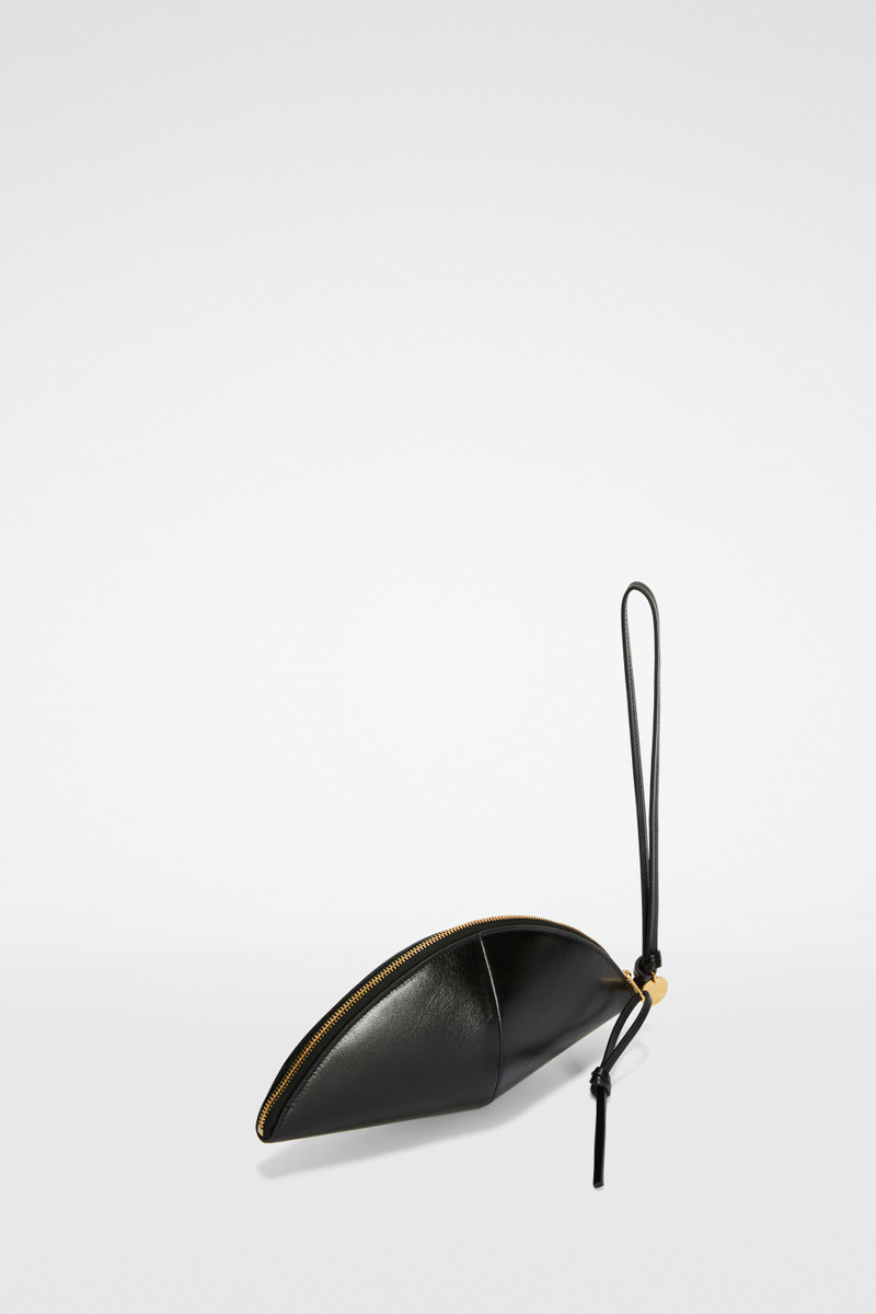Curve Clutch Medium 2