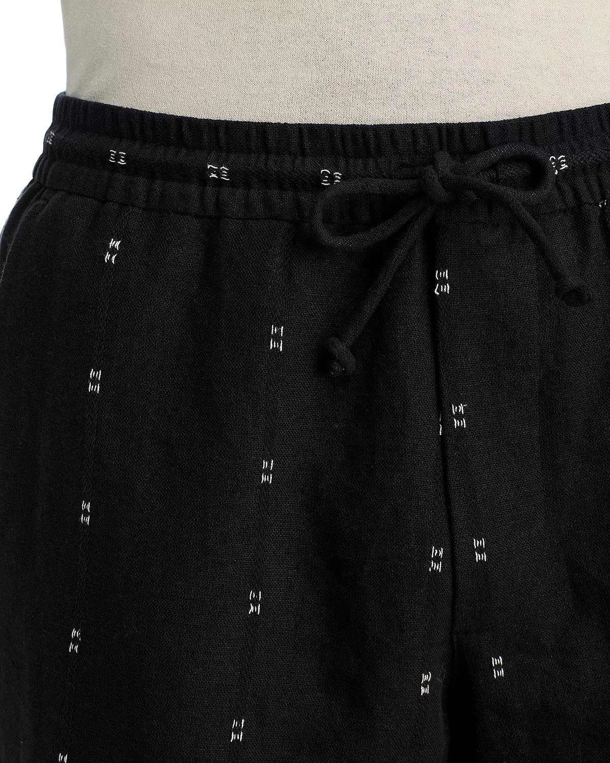Marc 6" Embroidered Shorts - 6