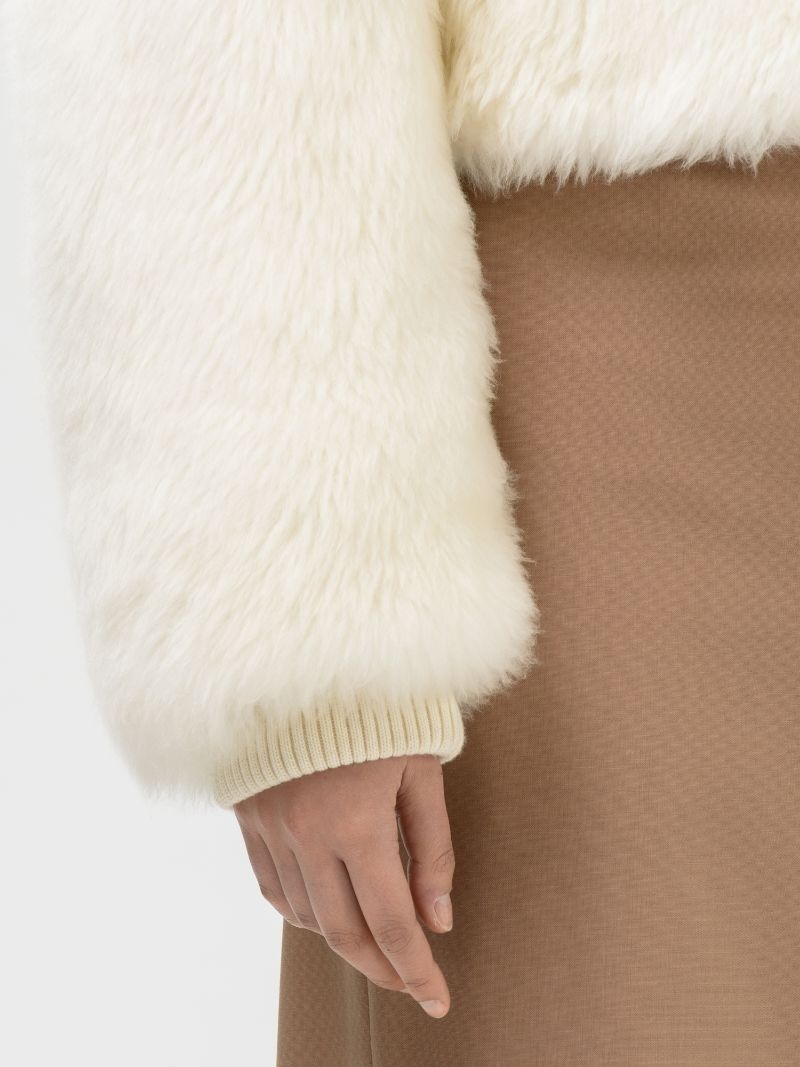 SHORT SHEARLING FUR JACKET - 8