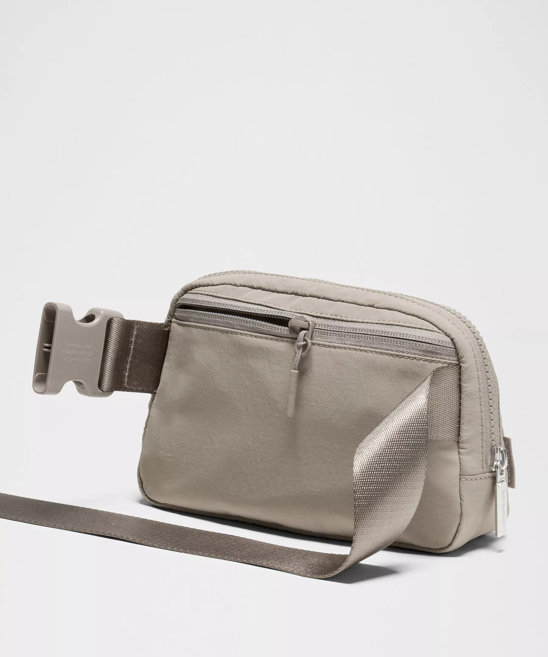 Everywhere Belt Bag with Long Strap 1L - 4