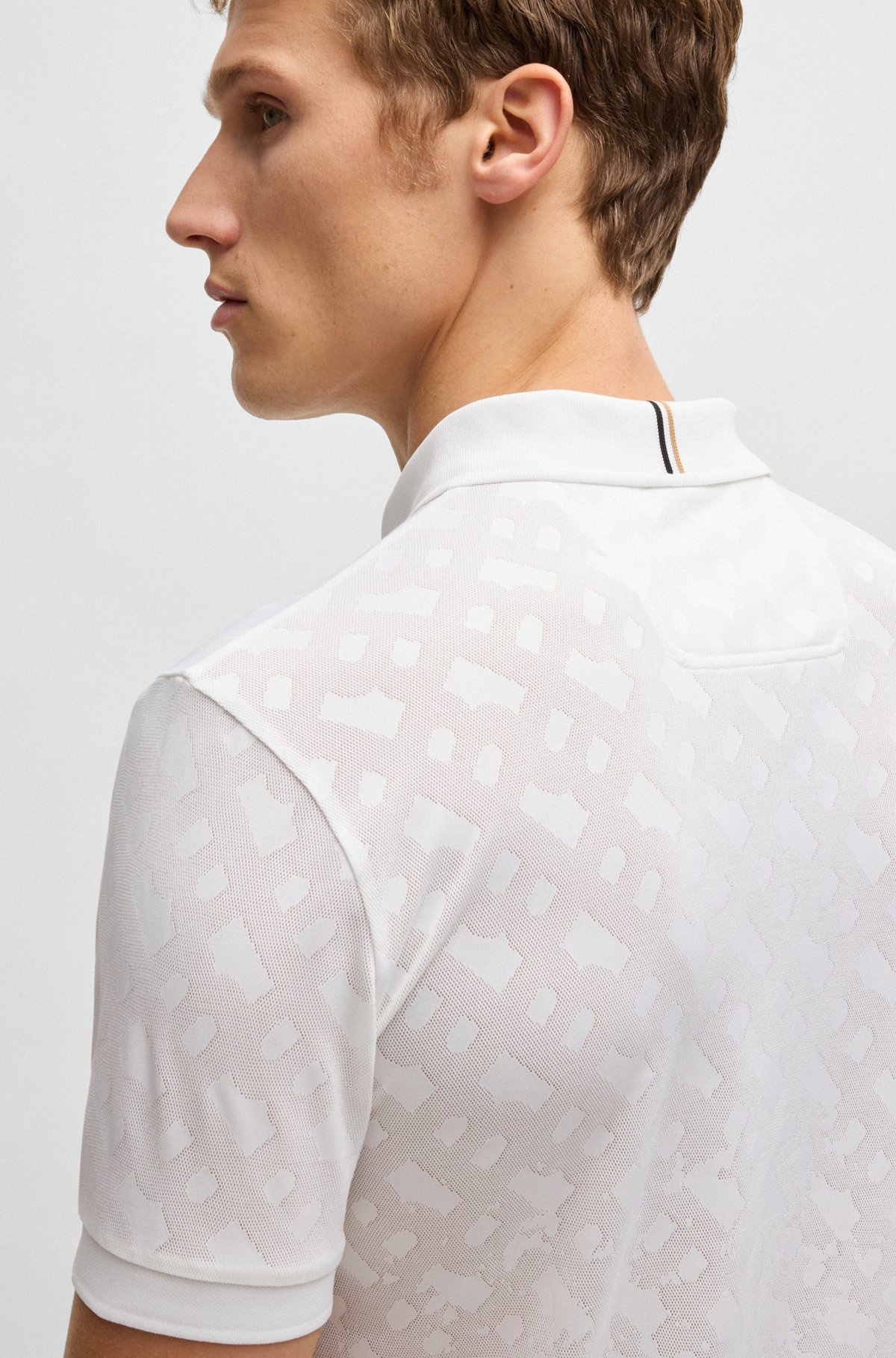 ACTIVE QUICK-DRY POLO SHIRT WITH GRADIENT MONOGRAM JACQUARD - 3
