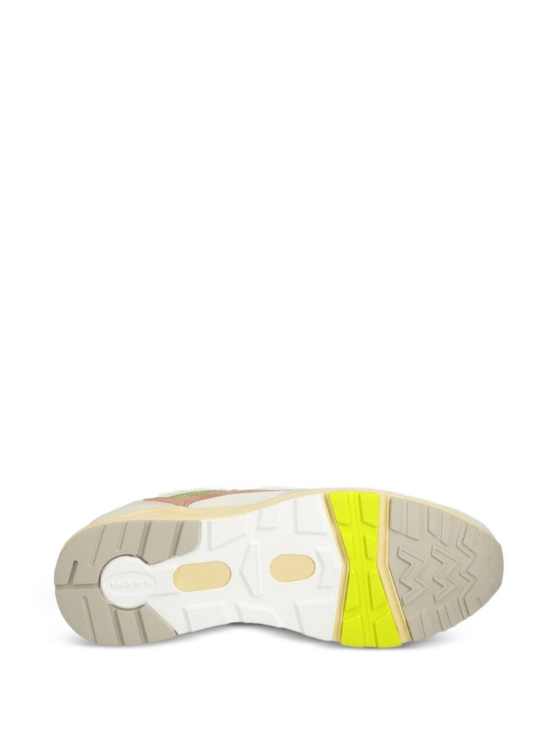 Fusion 2.0 panelled lace-up sneakers 4