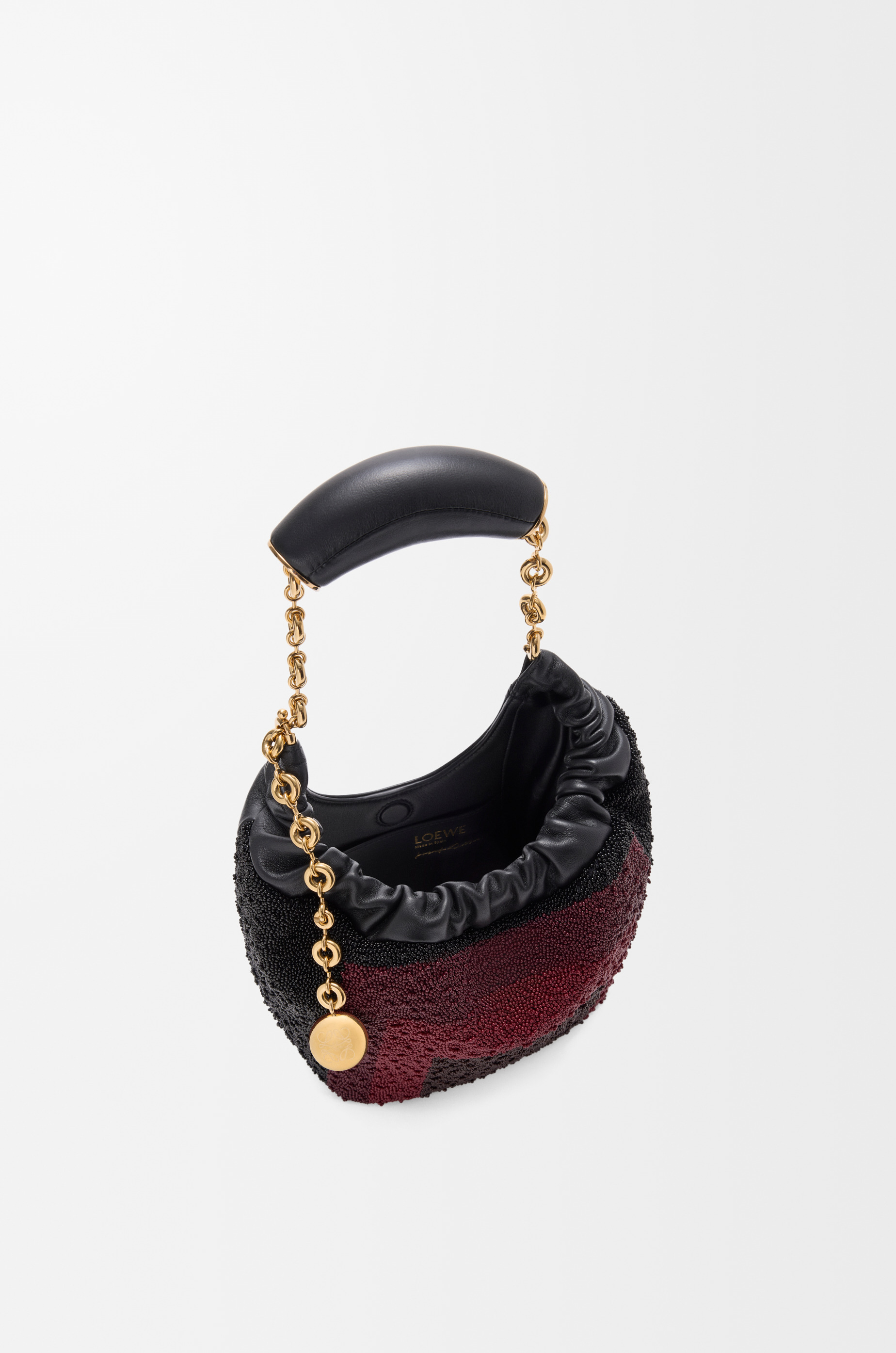 Mini Squeeze bag in beaded leather - 8