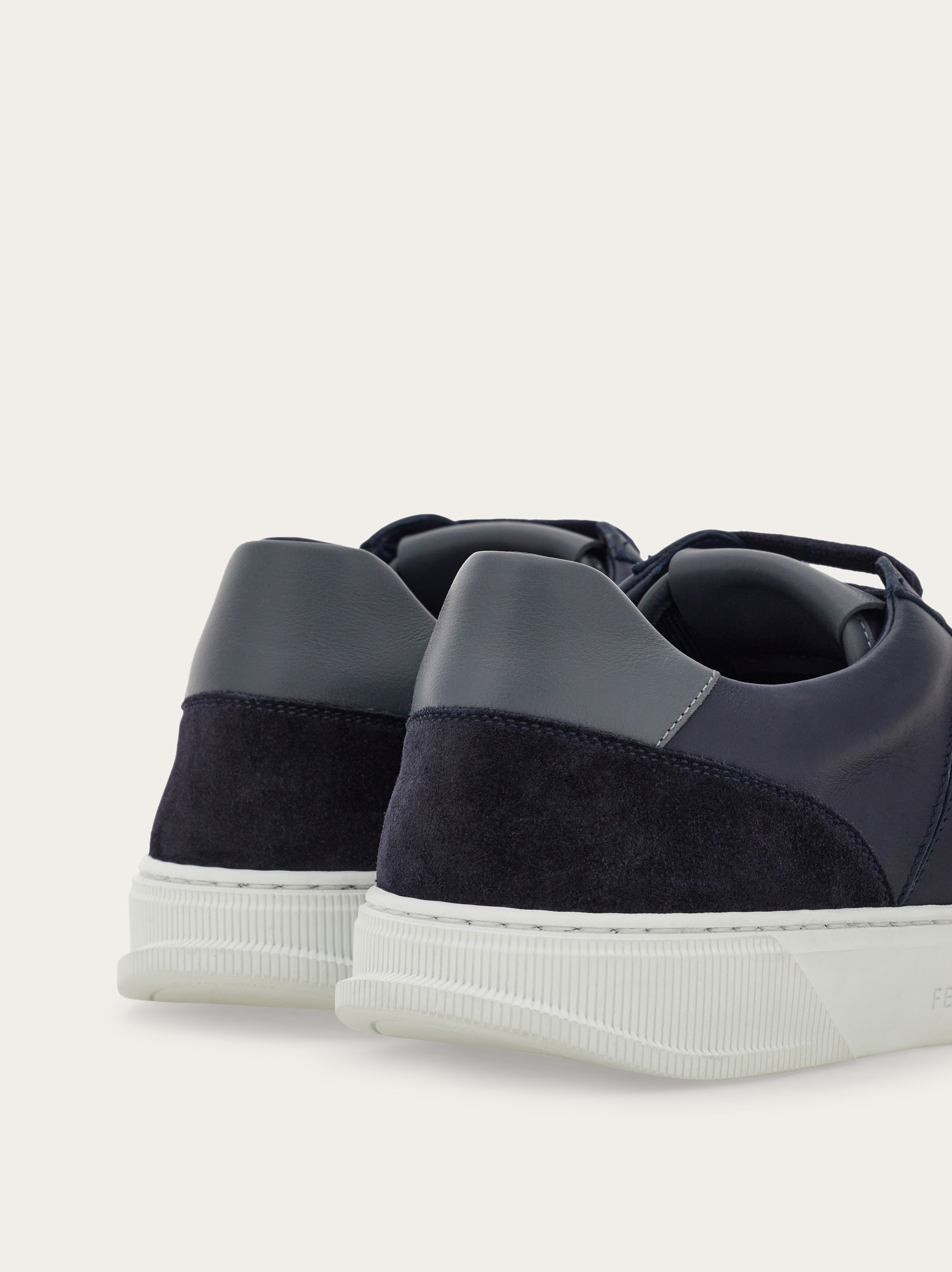 Low-top sneaker with Gancini detail - 4