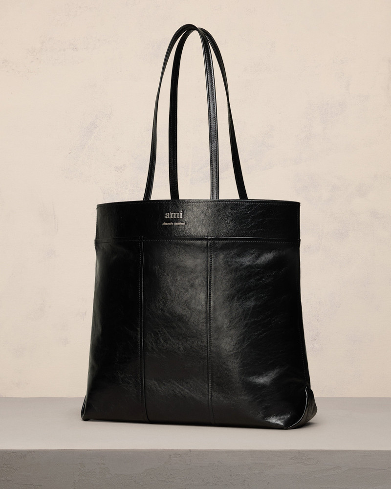 AMI Paris NORTH SOUTH AMI TOTE BAG outlook