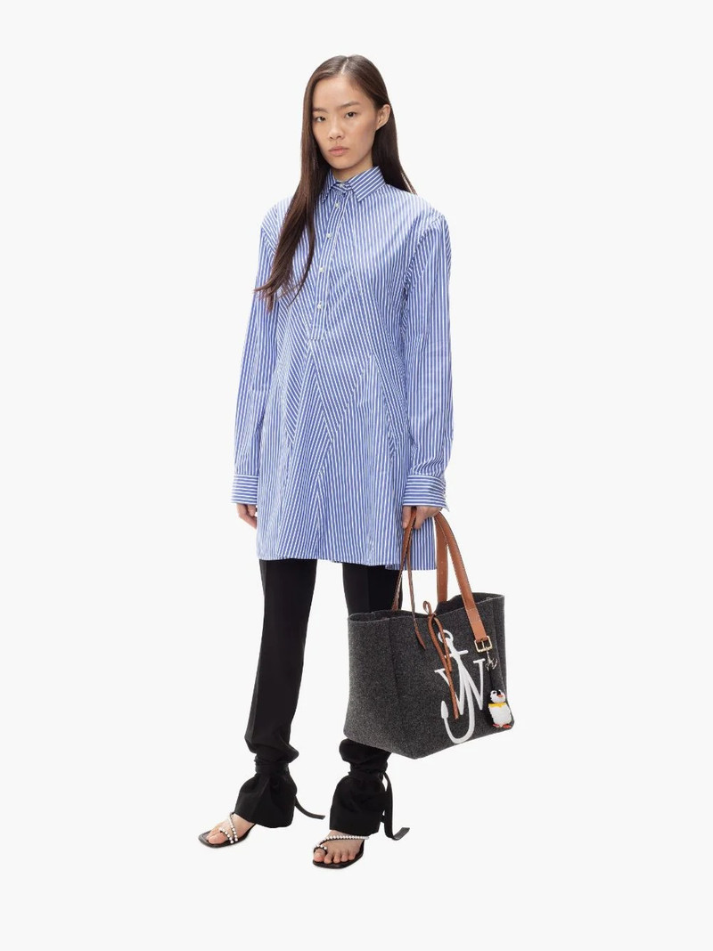 JW Anderson BELT TOTE outlook