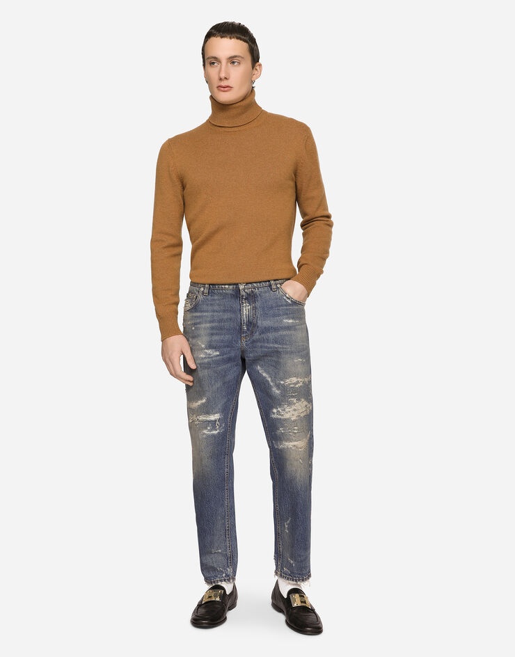 Loose mid blue jeans with stitched rips - 1