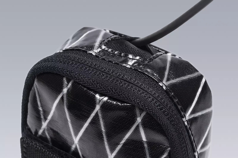 3A-MP1-FOIL Modular Peripheral Pocket Black 8