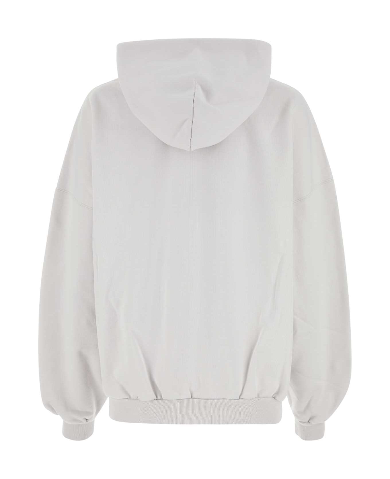 パーカー・フーディ Balenciaga Chalk Cotton Sweatshirt BALENCIAGA Chalk Cotton Sweatshirt | italist | REVERSIBLE