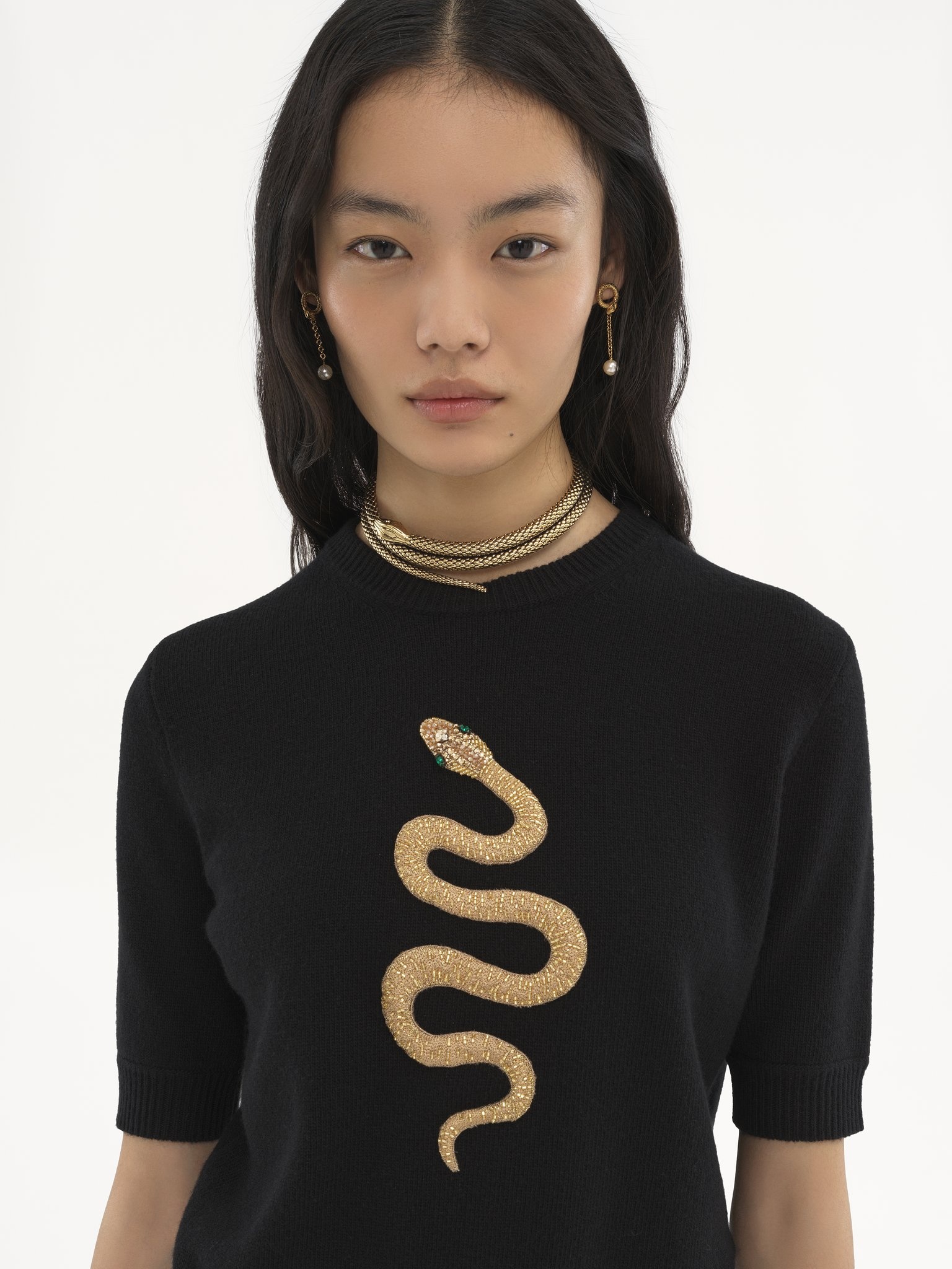 EMBROIDERED SHORT-SLEEVE SWEATER IN WOOL & CASHMERE KNIT - 6