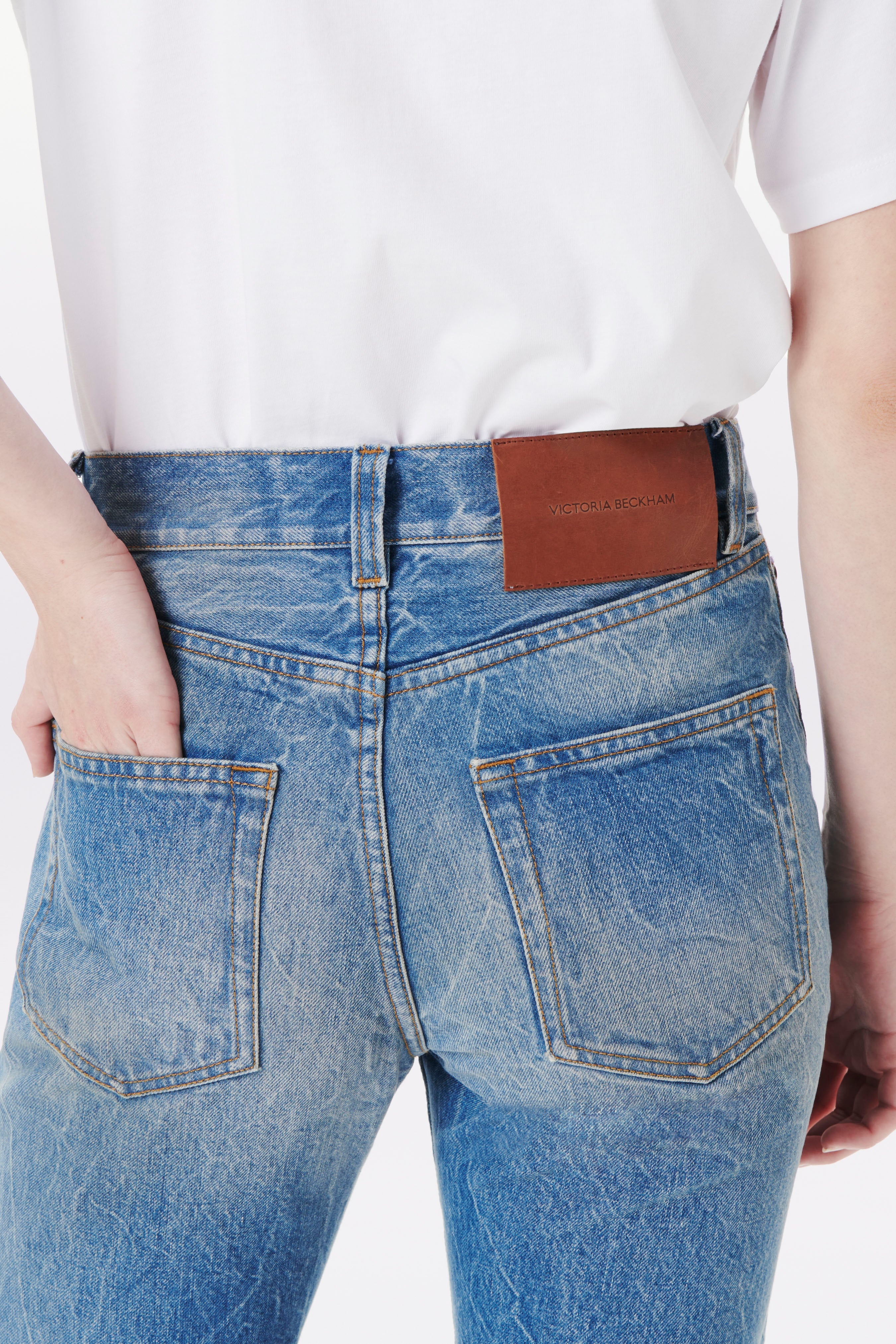 Victoria Mid-Rise Jean In Miami Wash - 5
